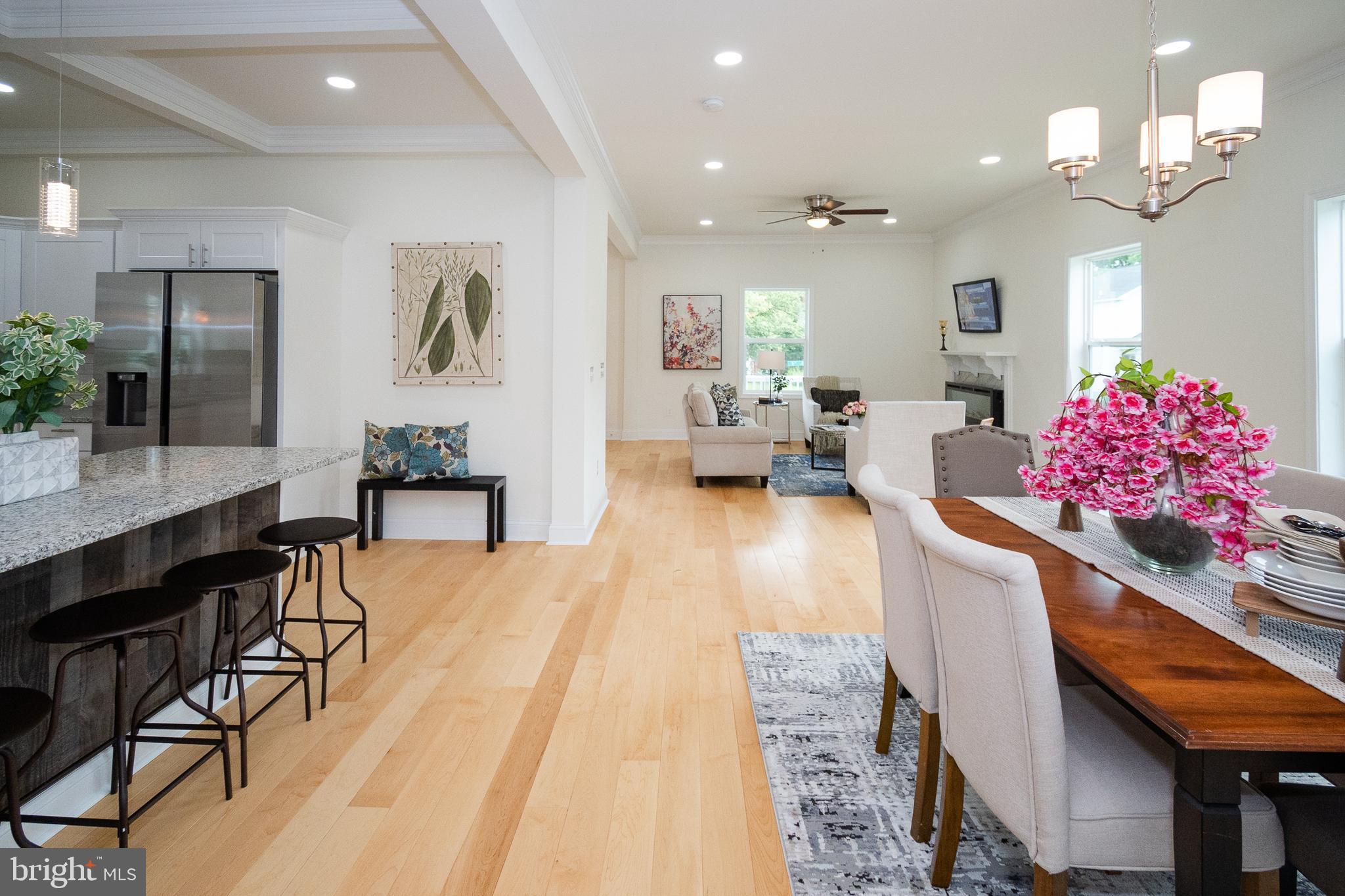 CHESTNUT HILLS - Residential