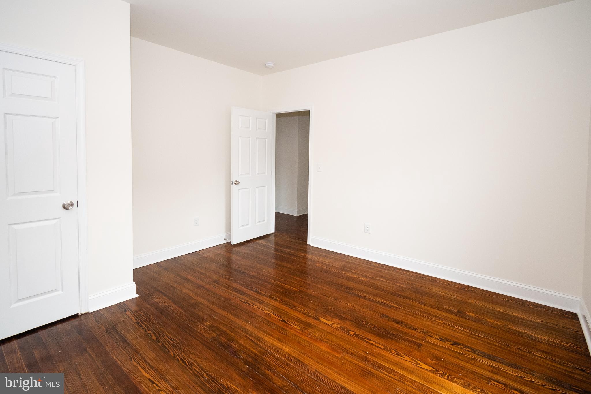 CHESTNUT HILLS - Residential