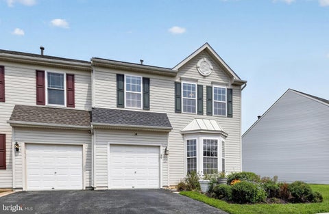 Townhouse For Sale - 40 S Cummings Drive<br/> New Castle County, MIDDLETOWN, DE 19709