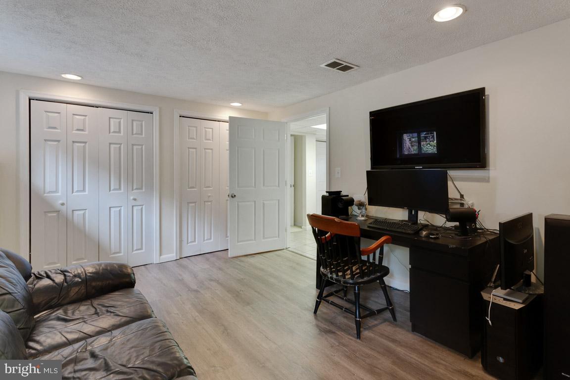 CAPE ST CLAIRE - Residential