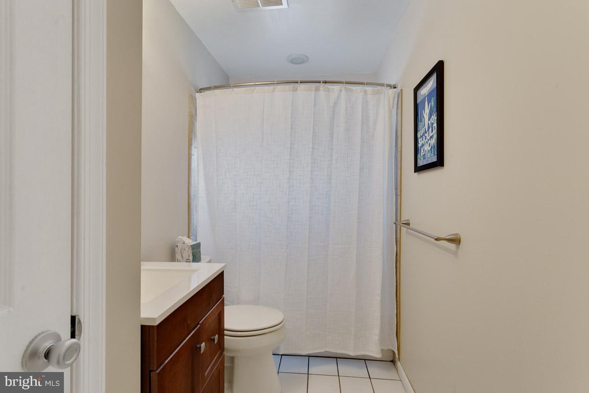 CAPE ST CLAIRE - Residential