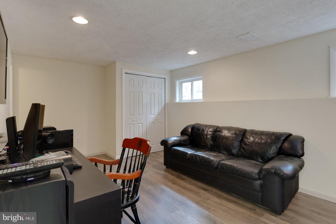 CAPE ST CLAIRE - Residential