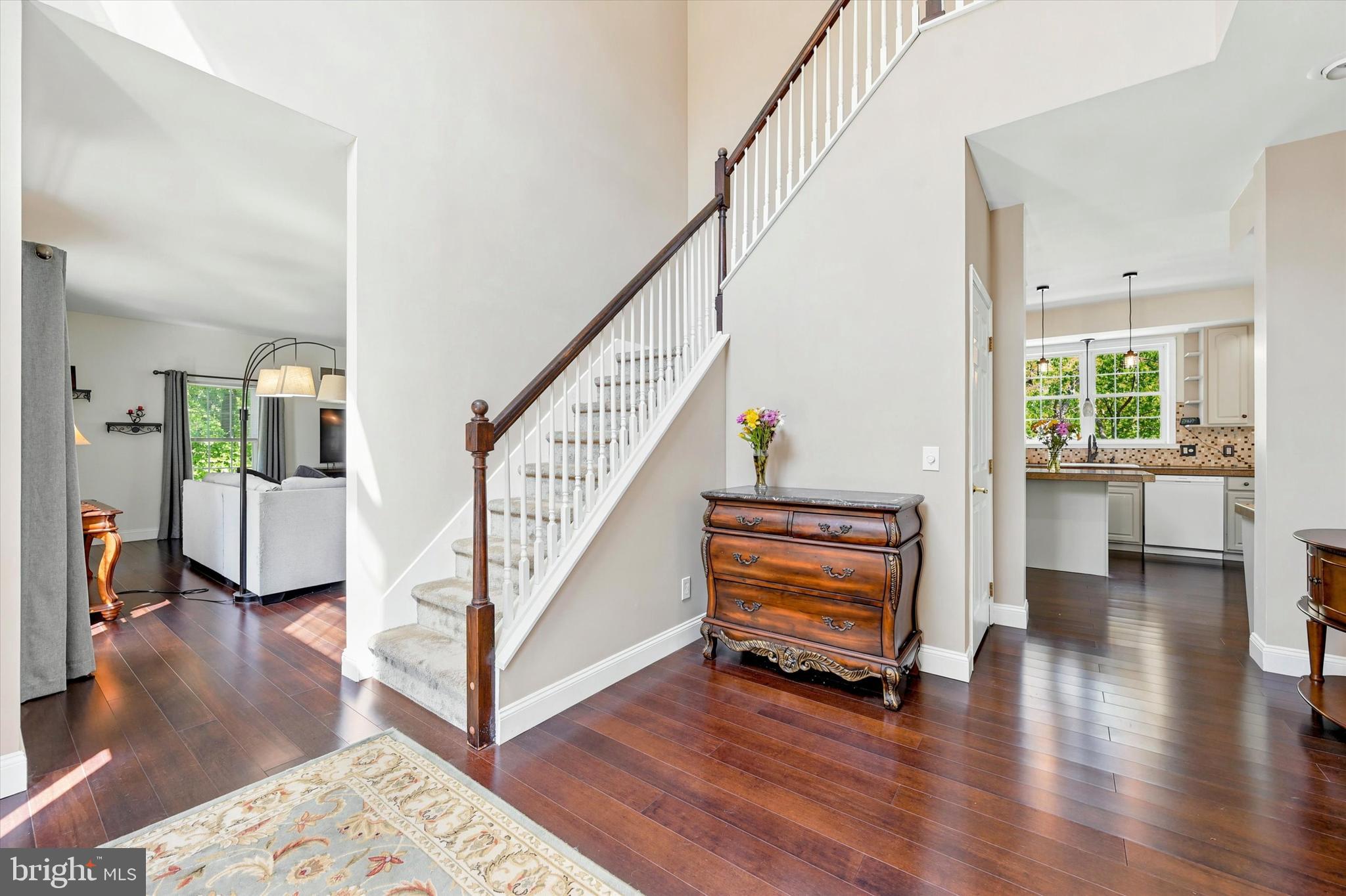 7 KATHLEEN DRIVE