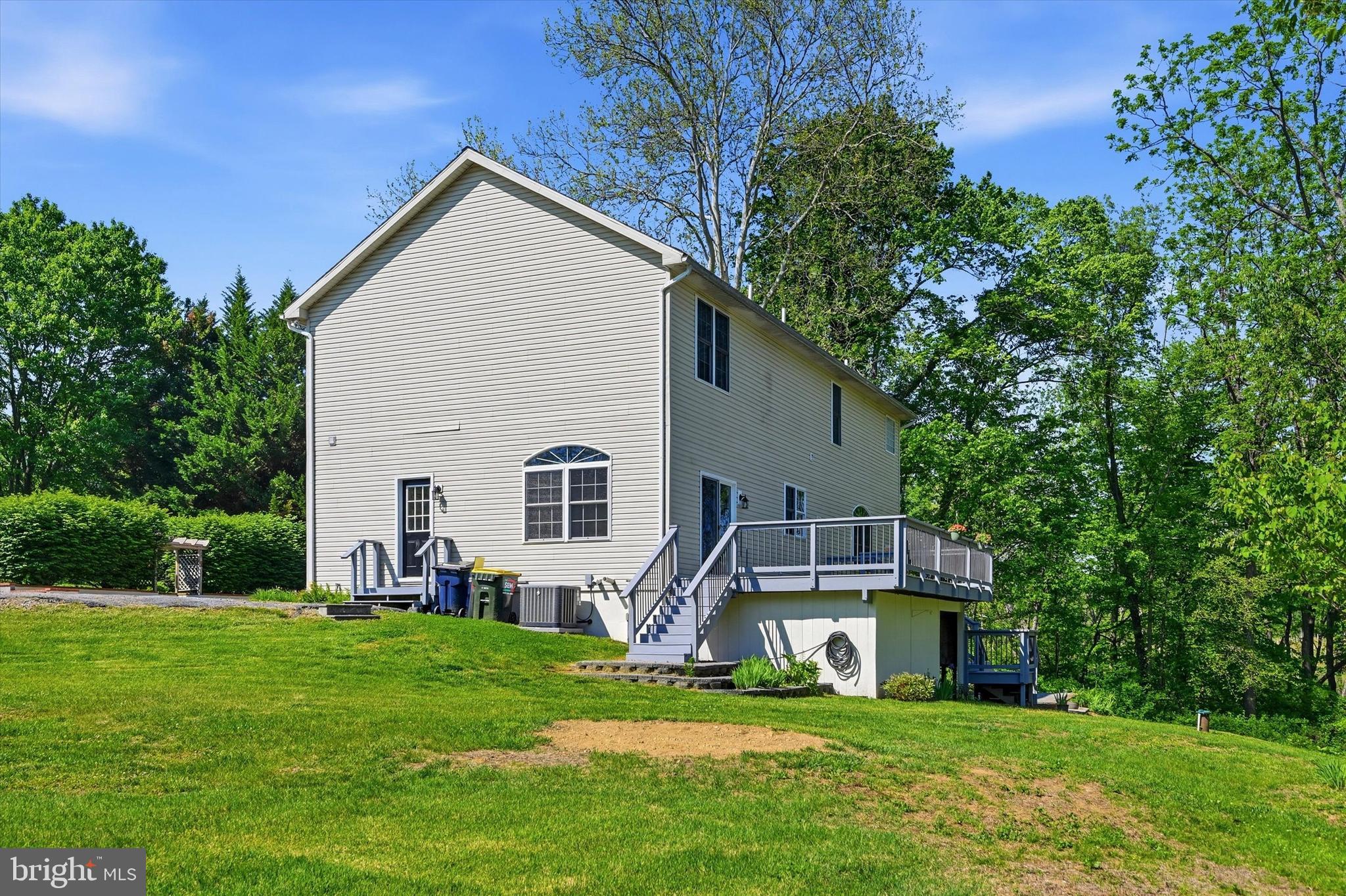 7 KATHLEEN DRIVE