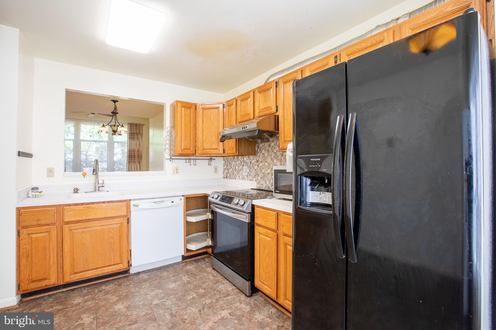 GERMANTOWN - Residential Lease