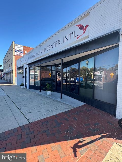 Photo of 7901 Harford Road, PARKVILLE, MD 21234 (MLS # MDBC2144310) Photo of 7901 Harford Road, PARKVILLE, MD 21234 (MLS # MDBC2144310)