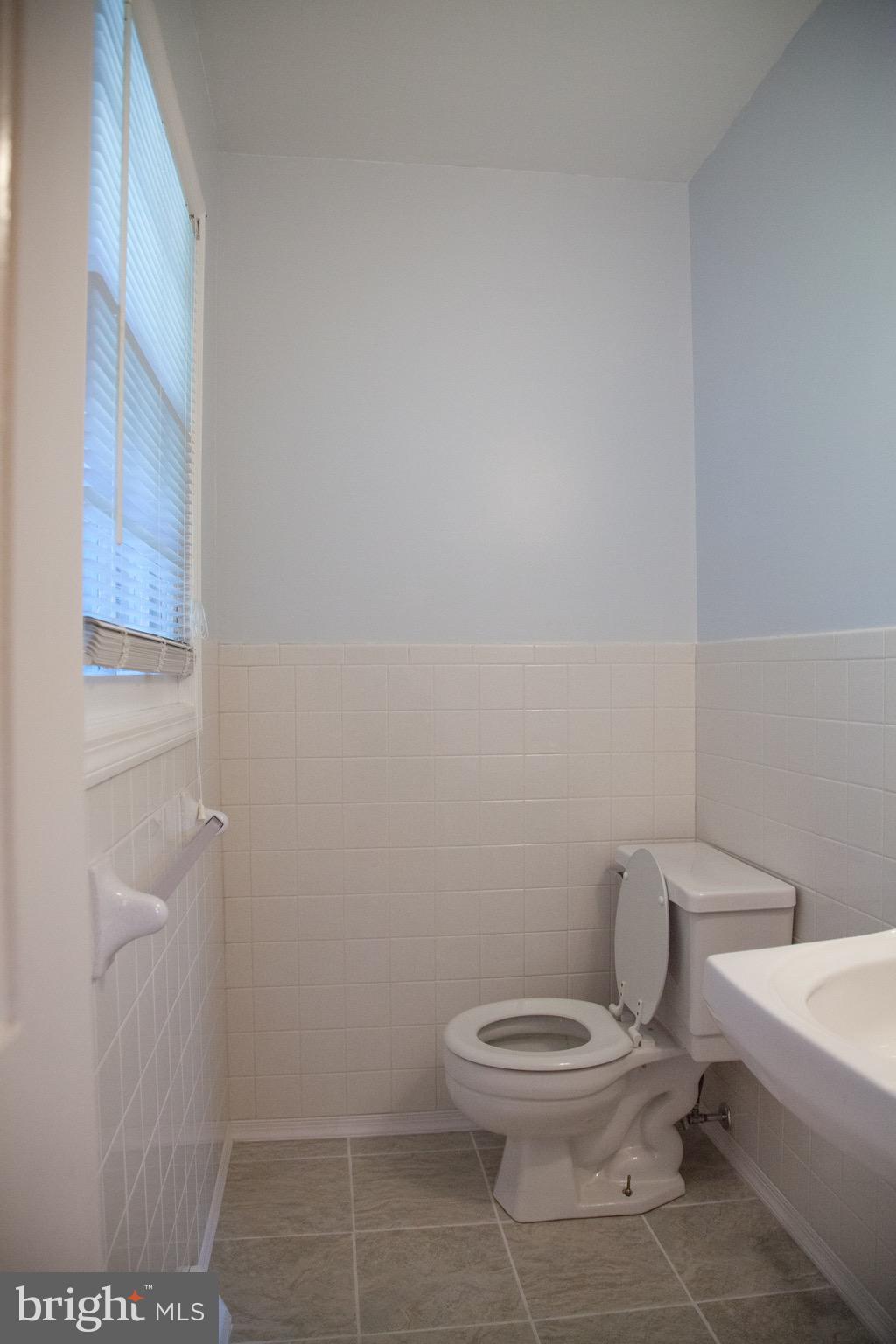 SPOTSWOOD ESTATES - Residential Lease