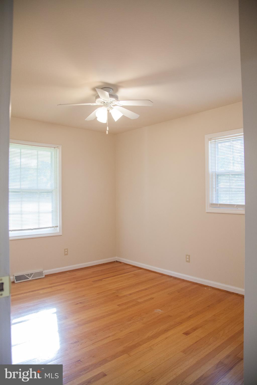 SPOTSWOOD ESTATES - Residential Lease