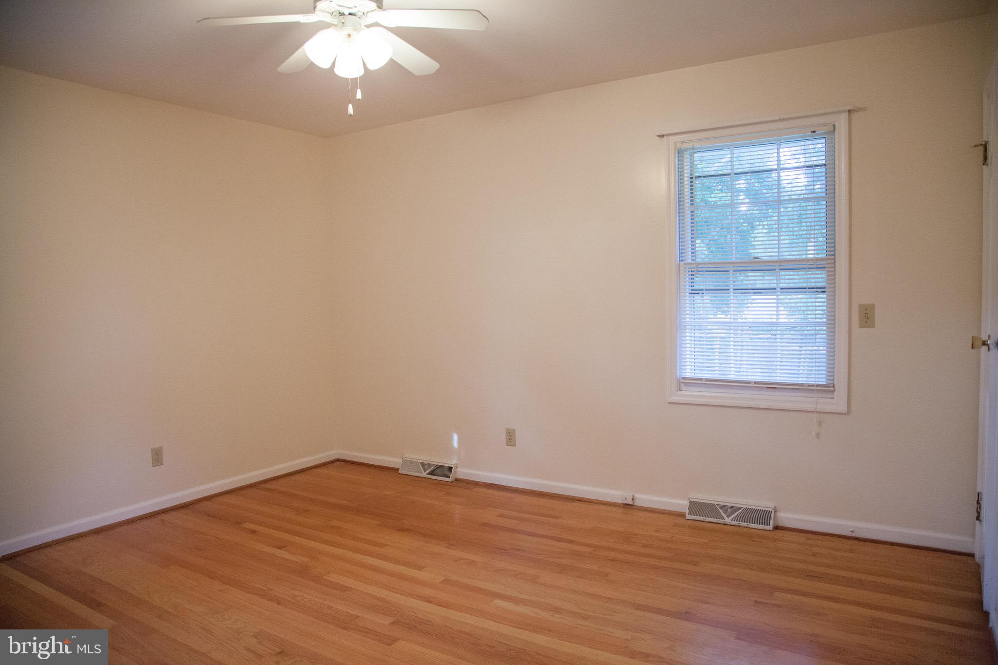 SPOTSWOOD ESTATES - Residential Lease