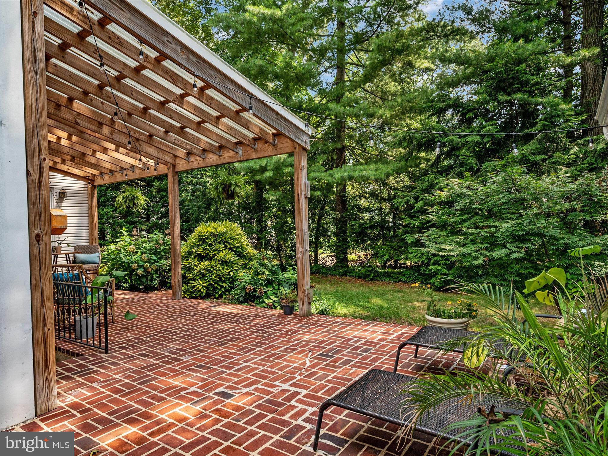 FAIR OAKS ON THE MAGOTHY - Residential