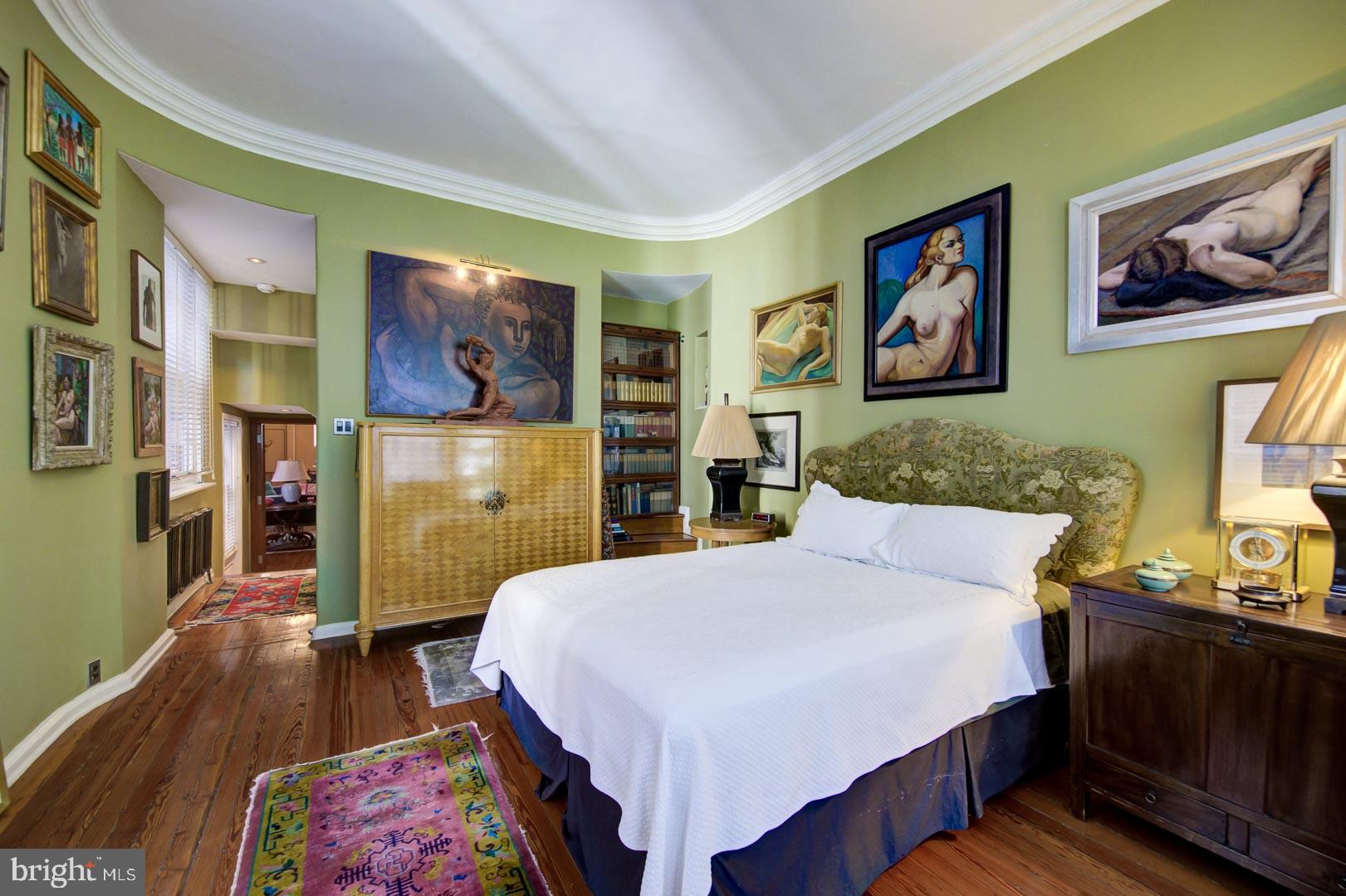 FITLER SQUARE - Residential Income