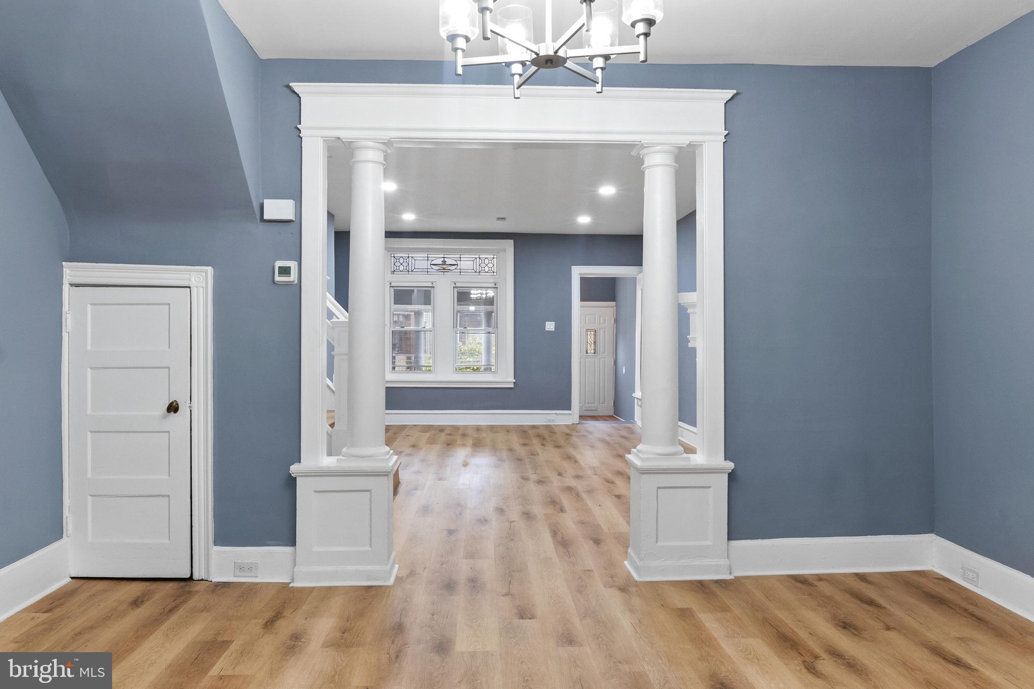 SPRUCE HILL - Residential