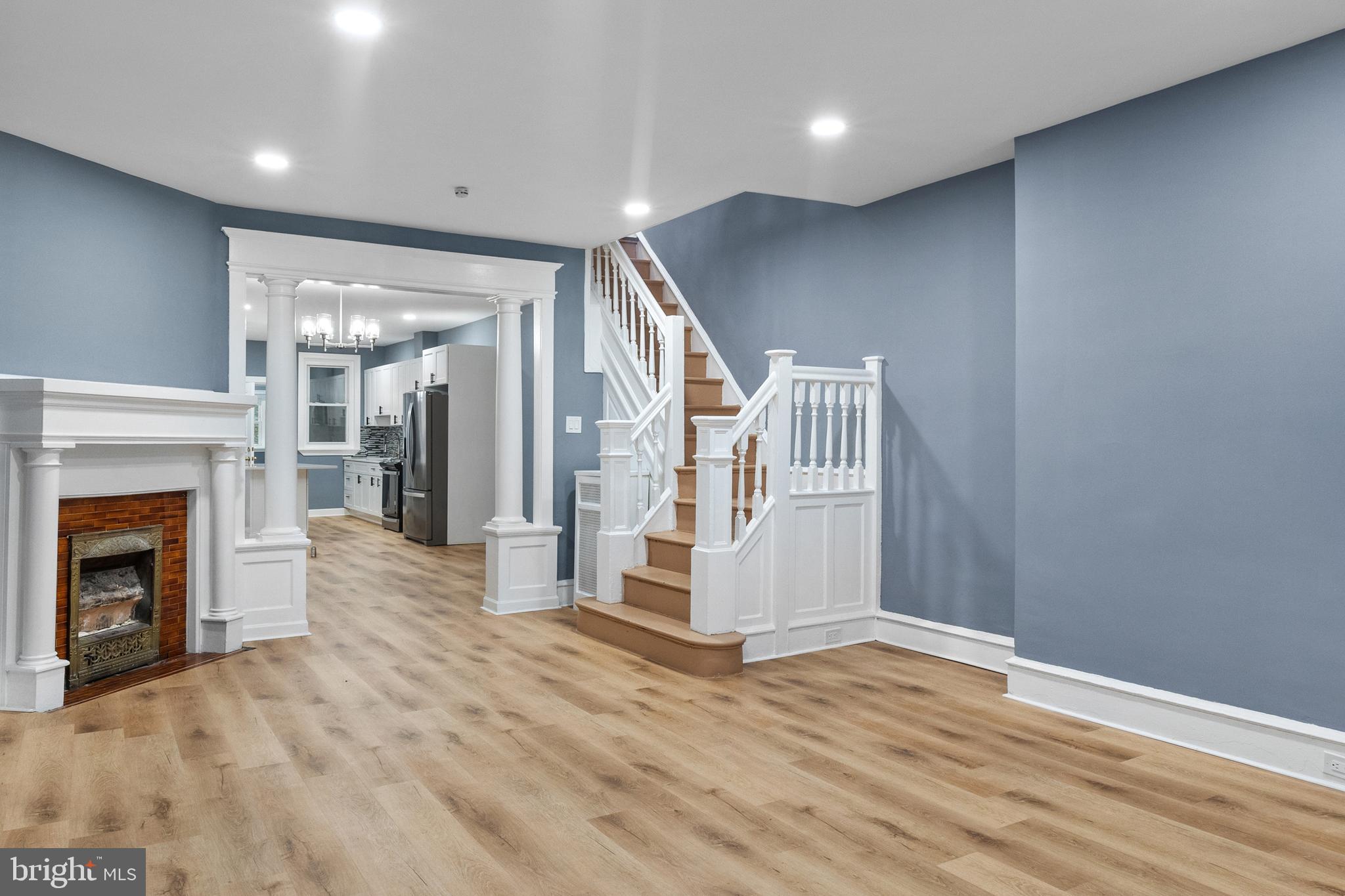 SPRUCE HILL - Residential