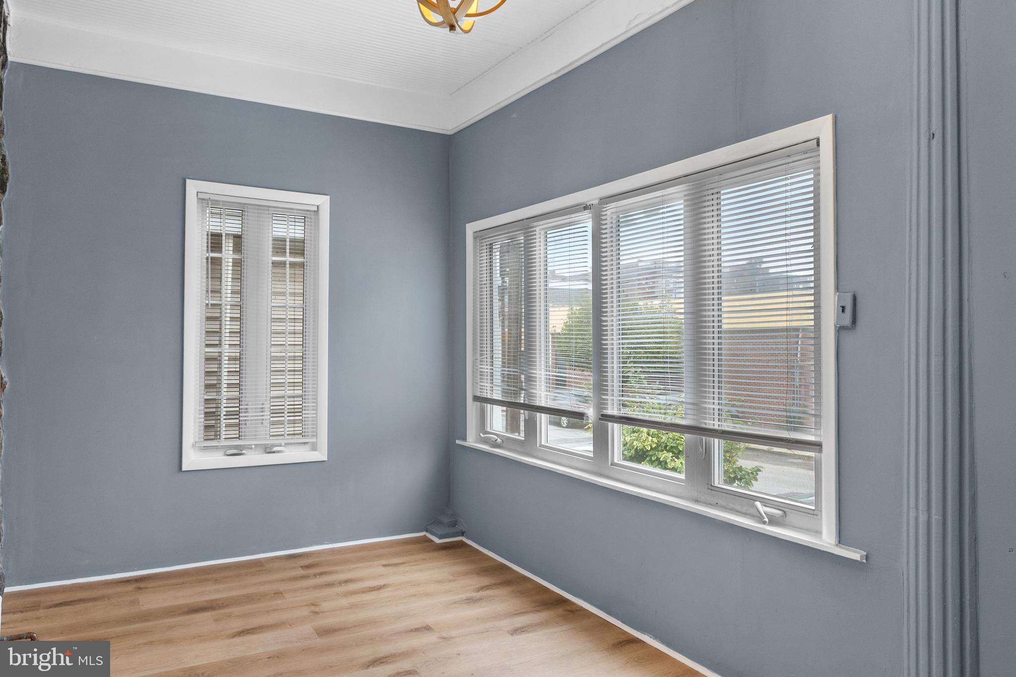 SPRUCE HILL - Residential