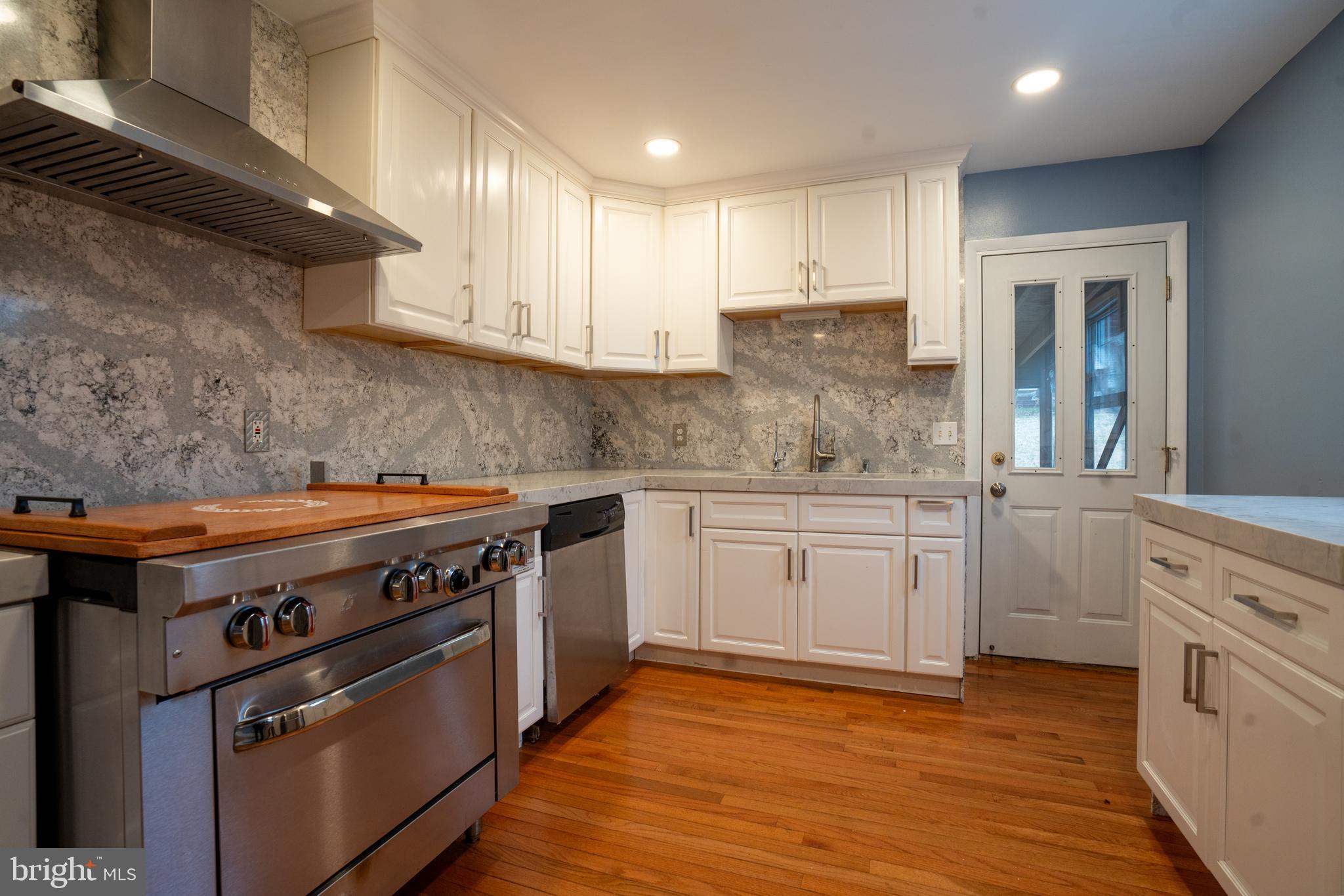 ASPEN HILL PARK - Residential