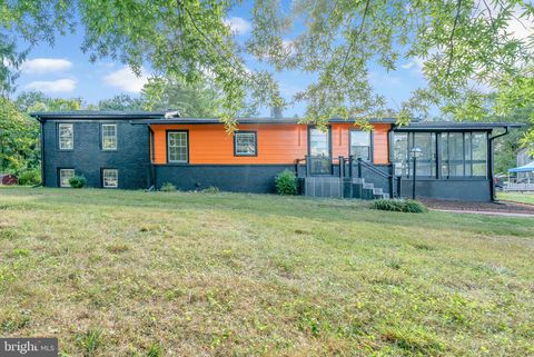 10006 S GRANT AVENUE MANASSAS VA 20110