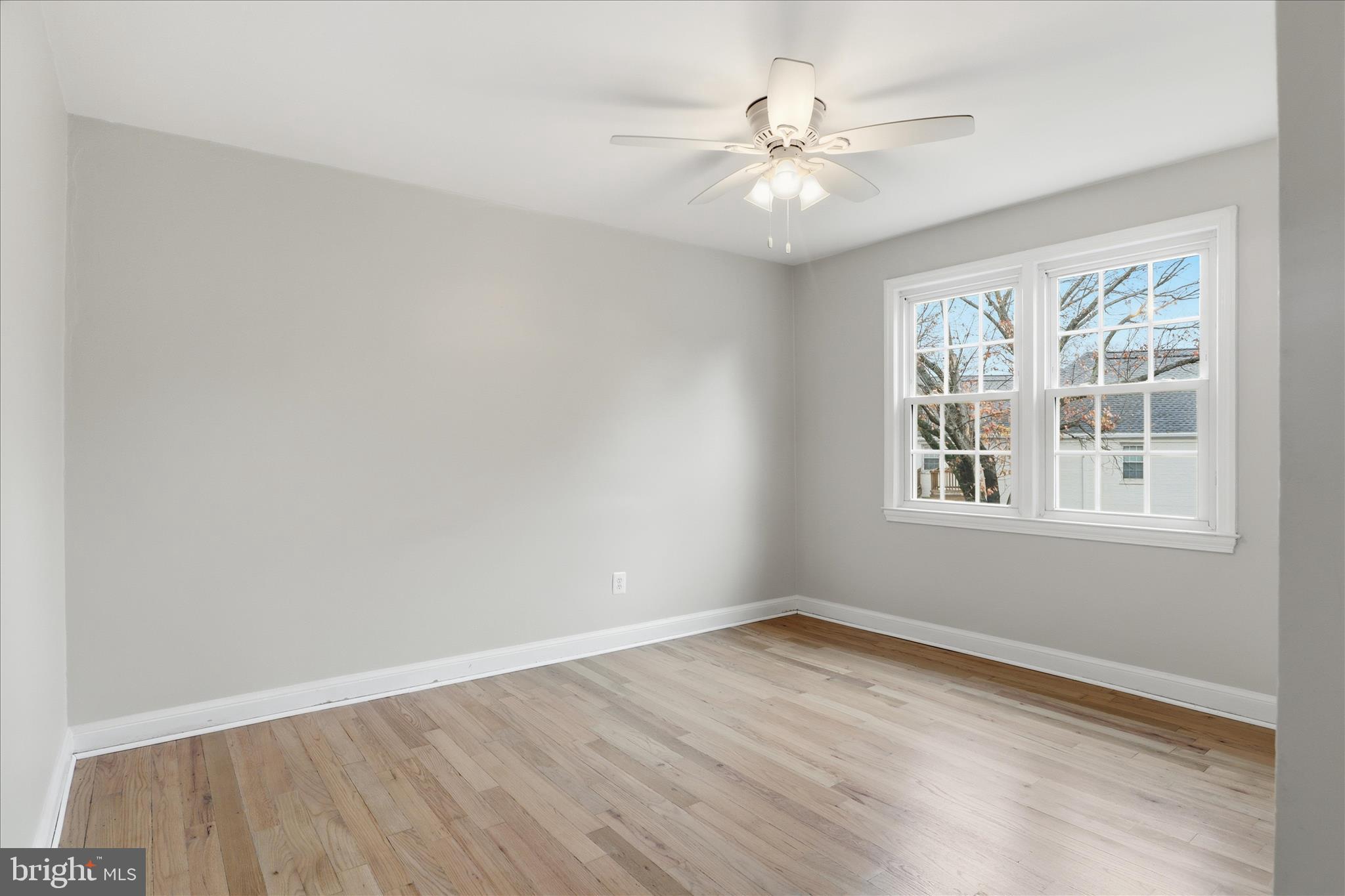 COMMONS OF ARLINGTON - Residential