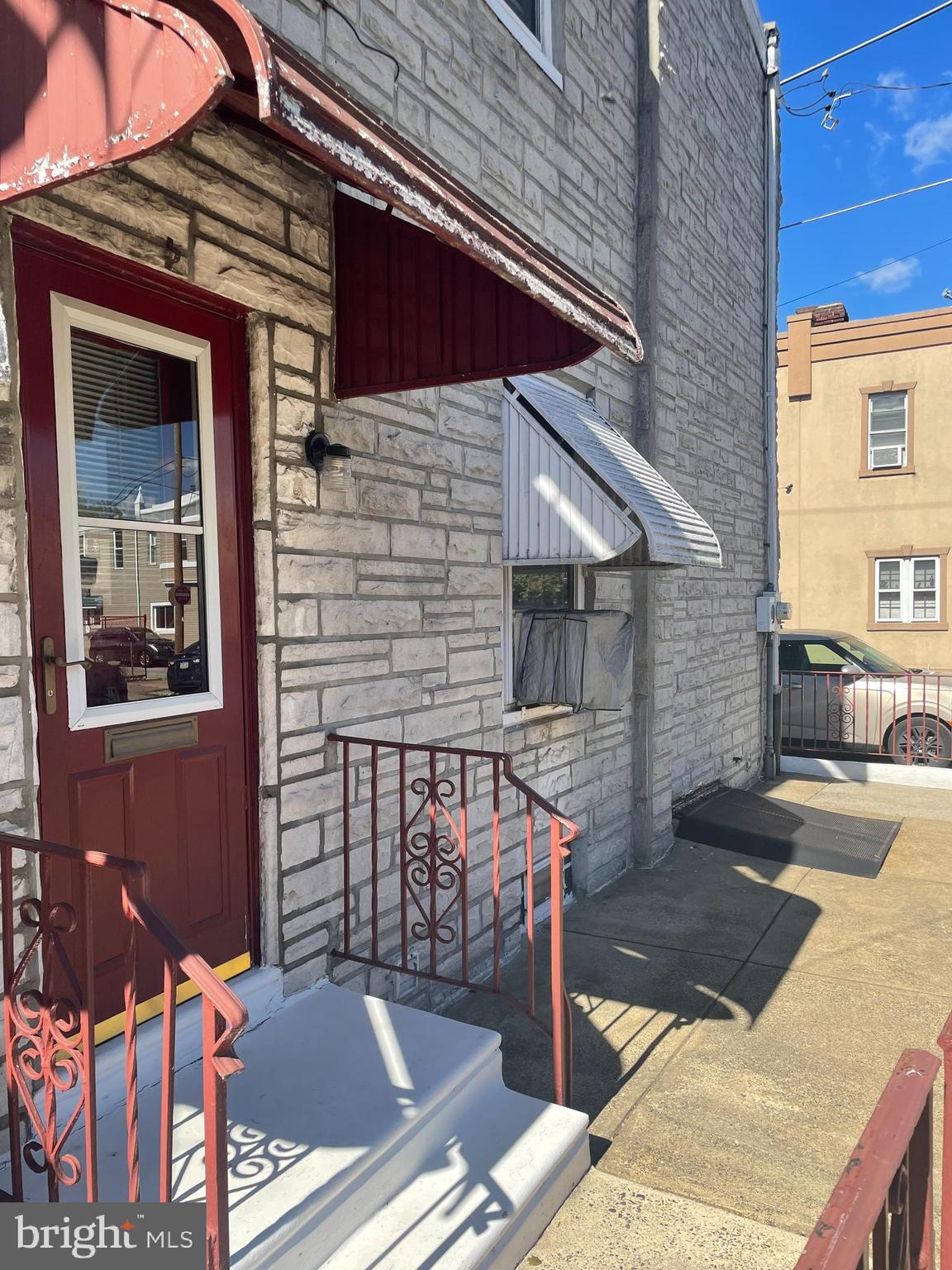 BRIDESBURG - Residential