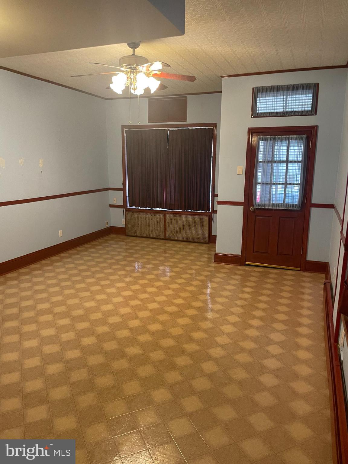 BRIDESBURG - Residential