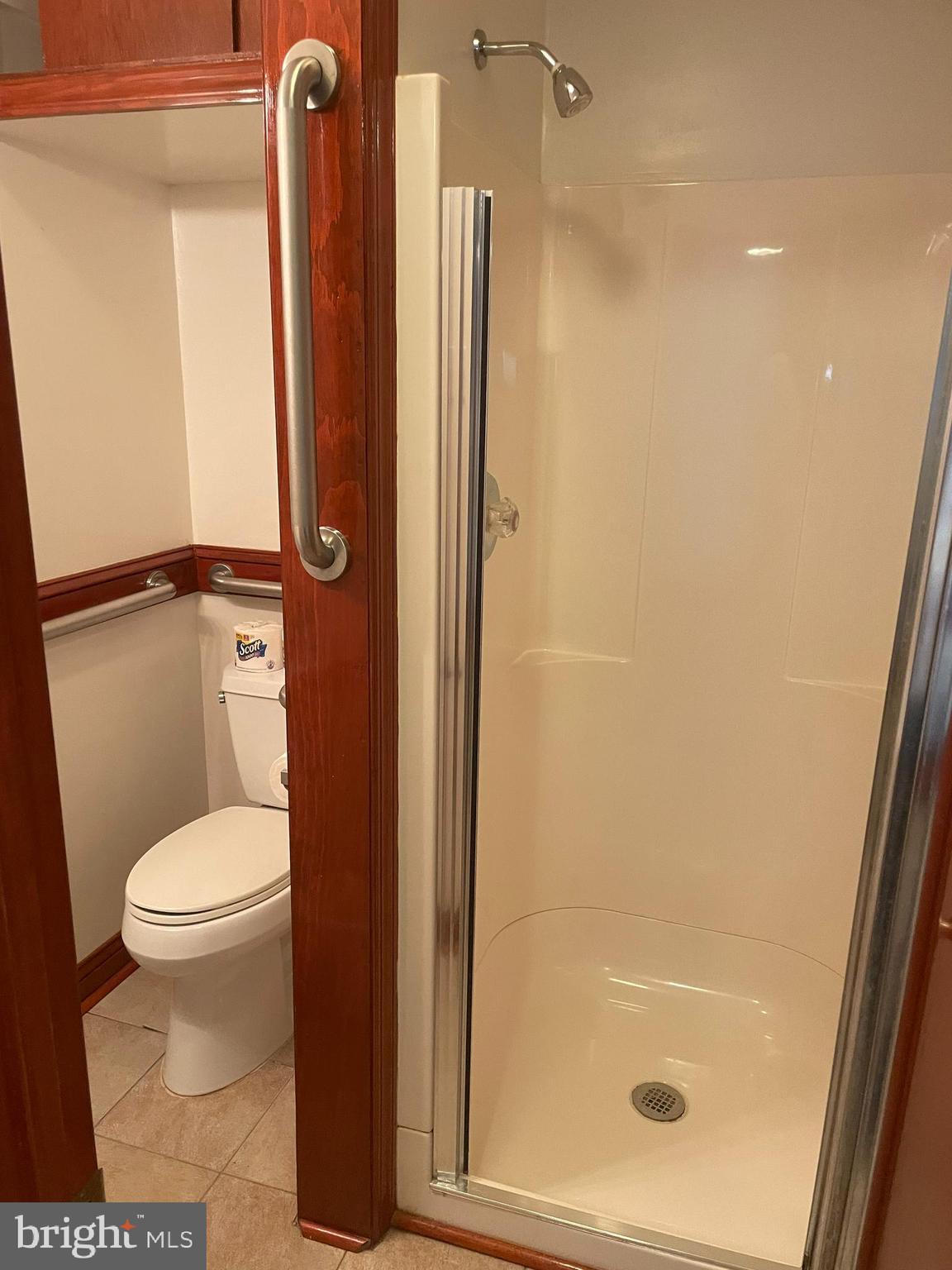 BRIDESBURG - Residential