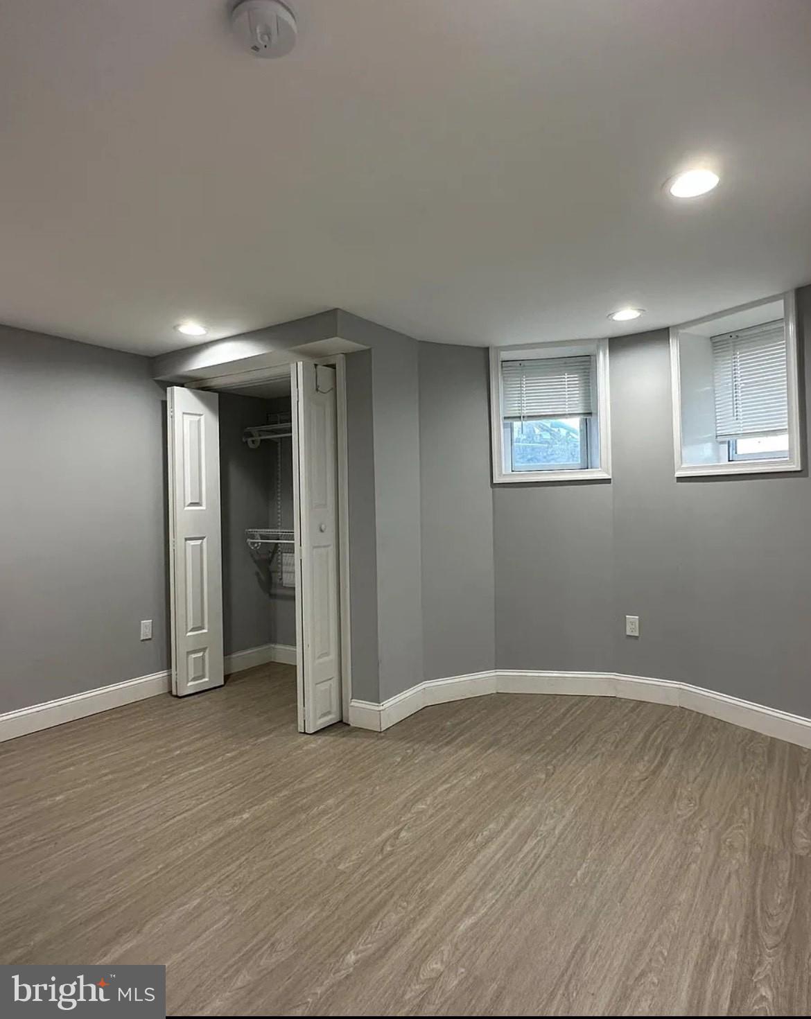 MONDAWMIN - Residential
