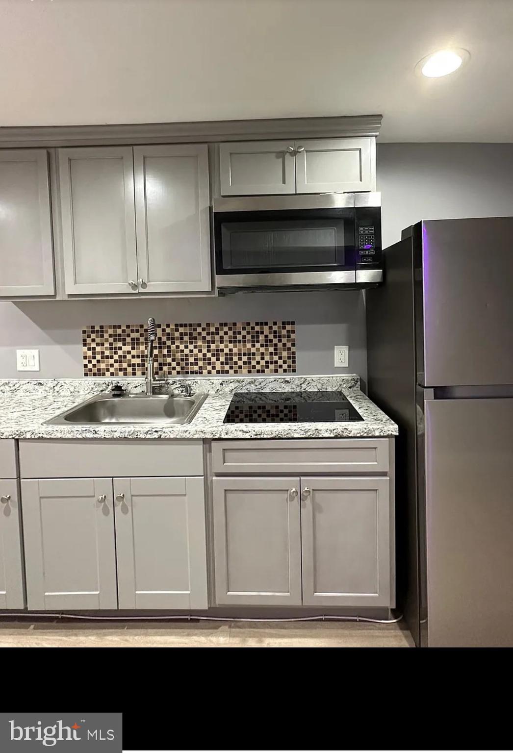 MONDAWMIN - Residential