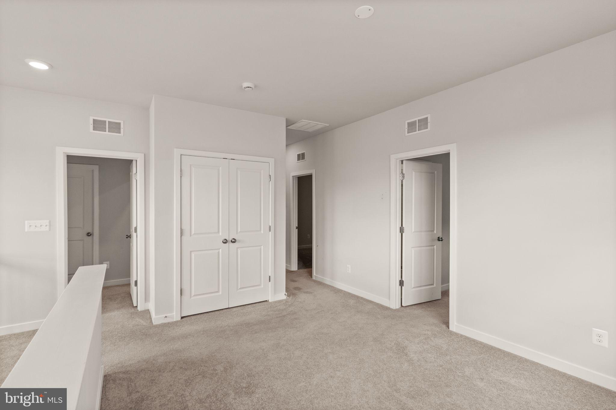 CLEVENGER CORNER VILLAGE - Residential