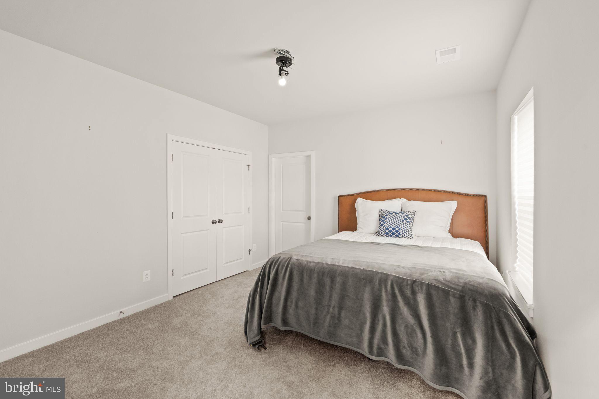 CLEVENGER CORNER VILLAGE - Residential