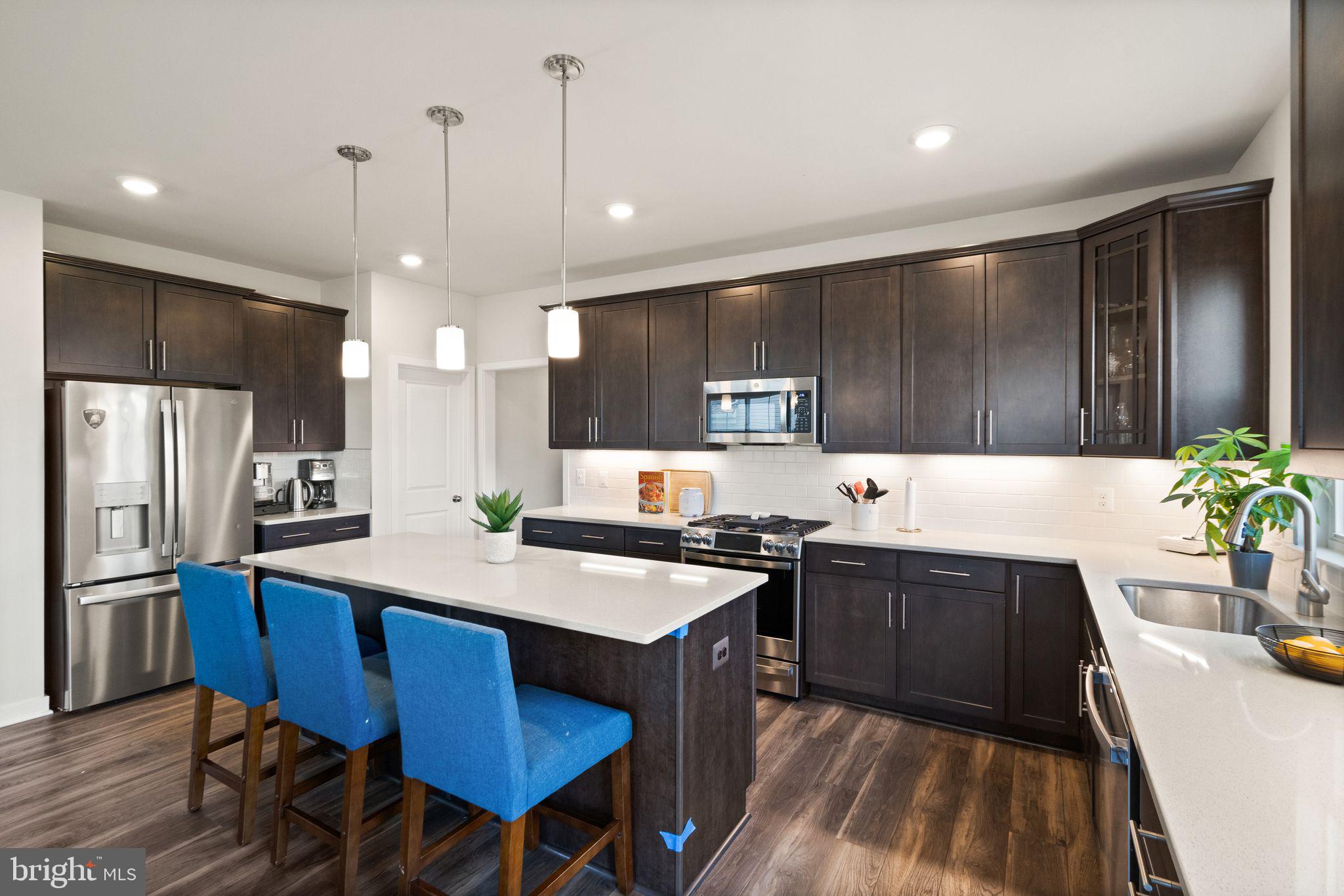 CLEVENGER CORNER VILLAGE - Residential