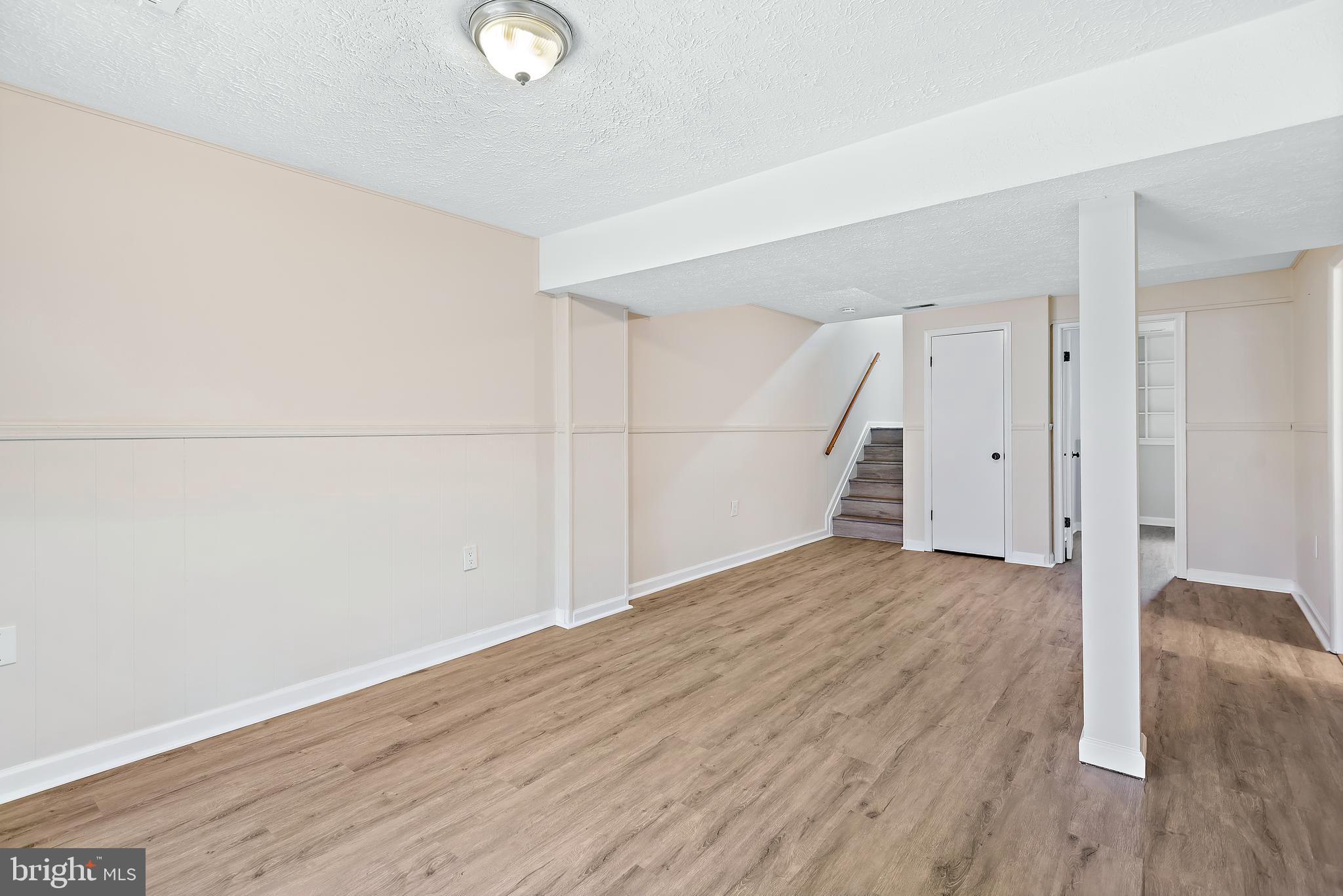 ULMSTEAD GARDENS - Residential