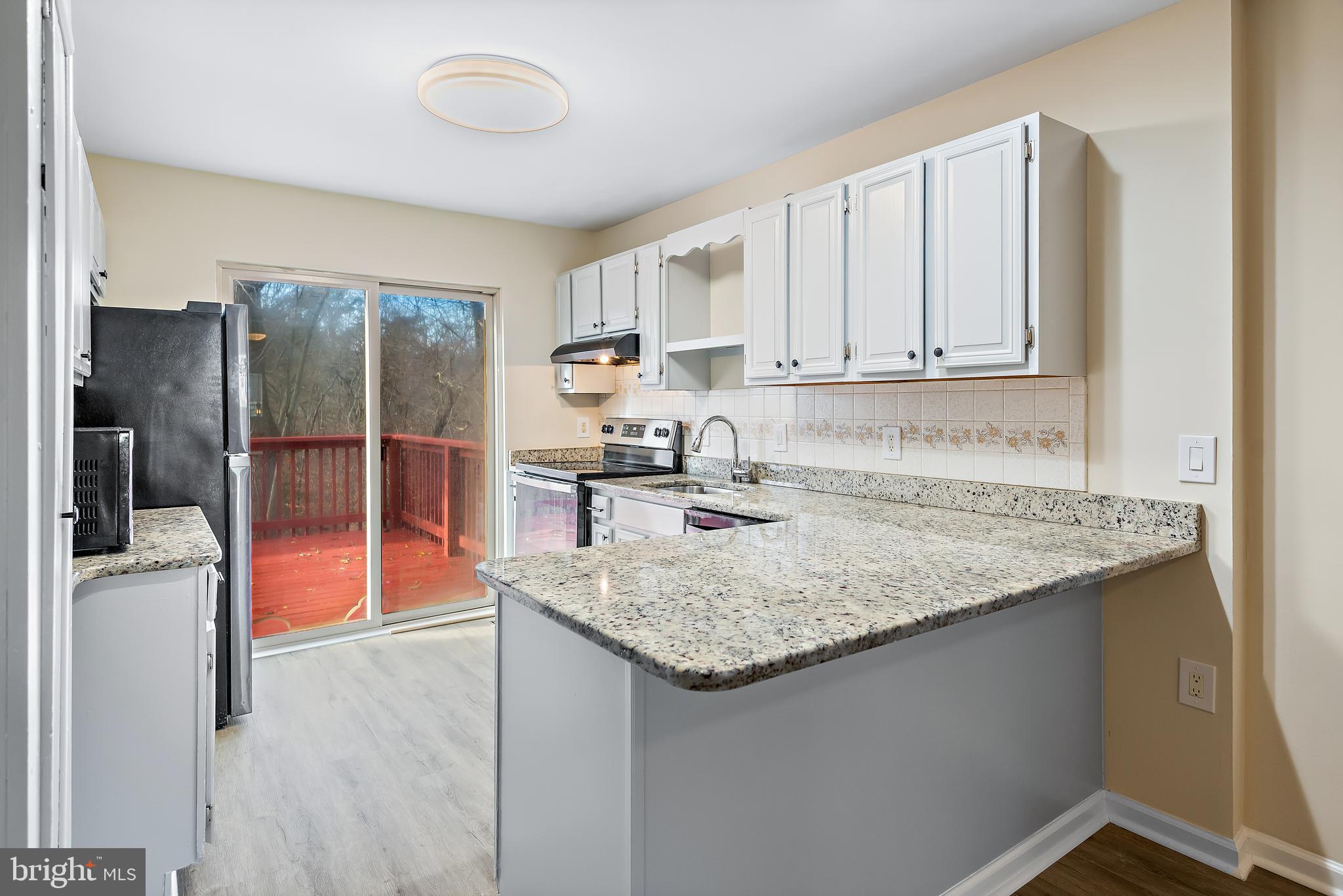 ULMSTEAD GARDENS - Residential