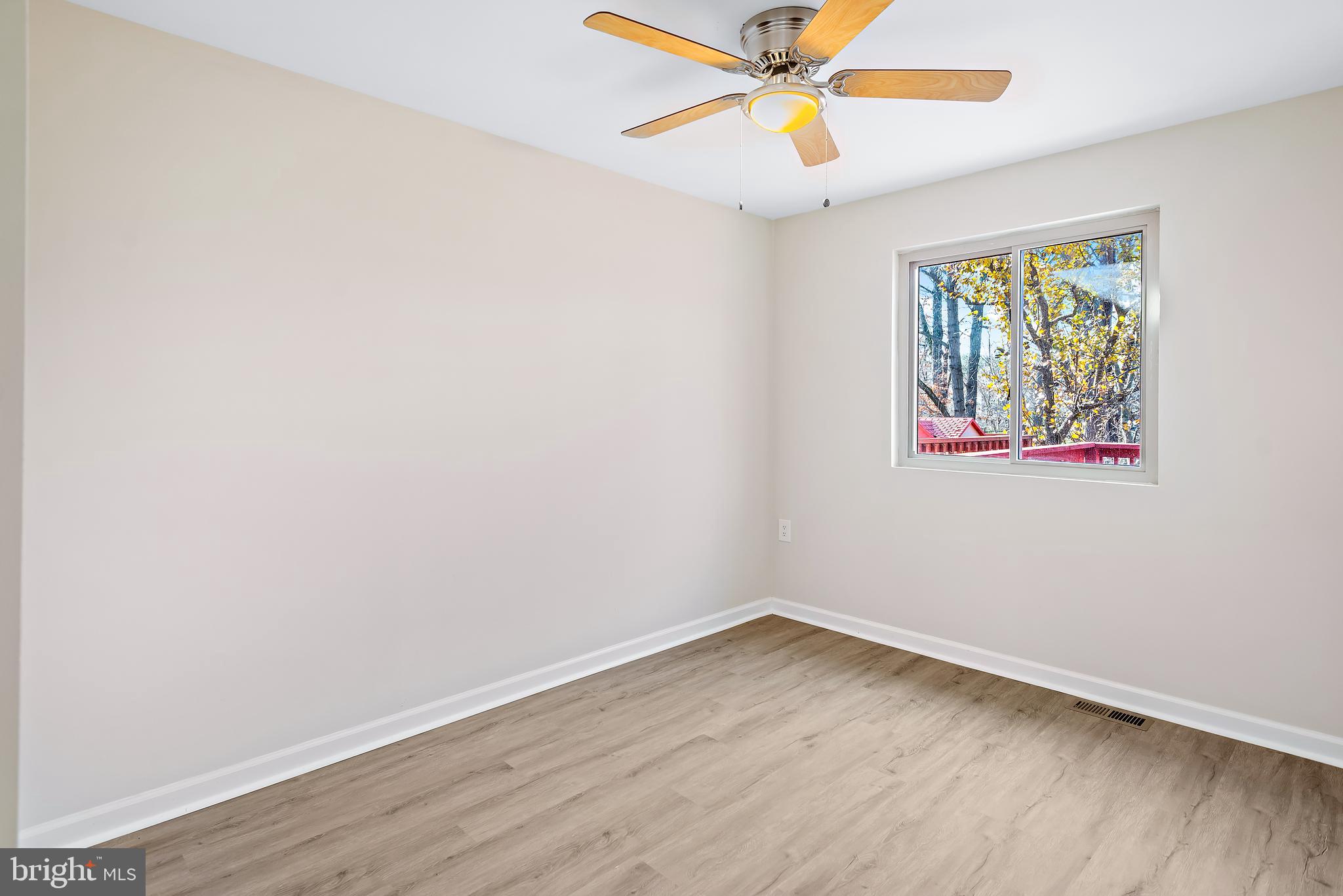 ULMSTEAD GARDENS - Residential