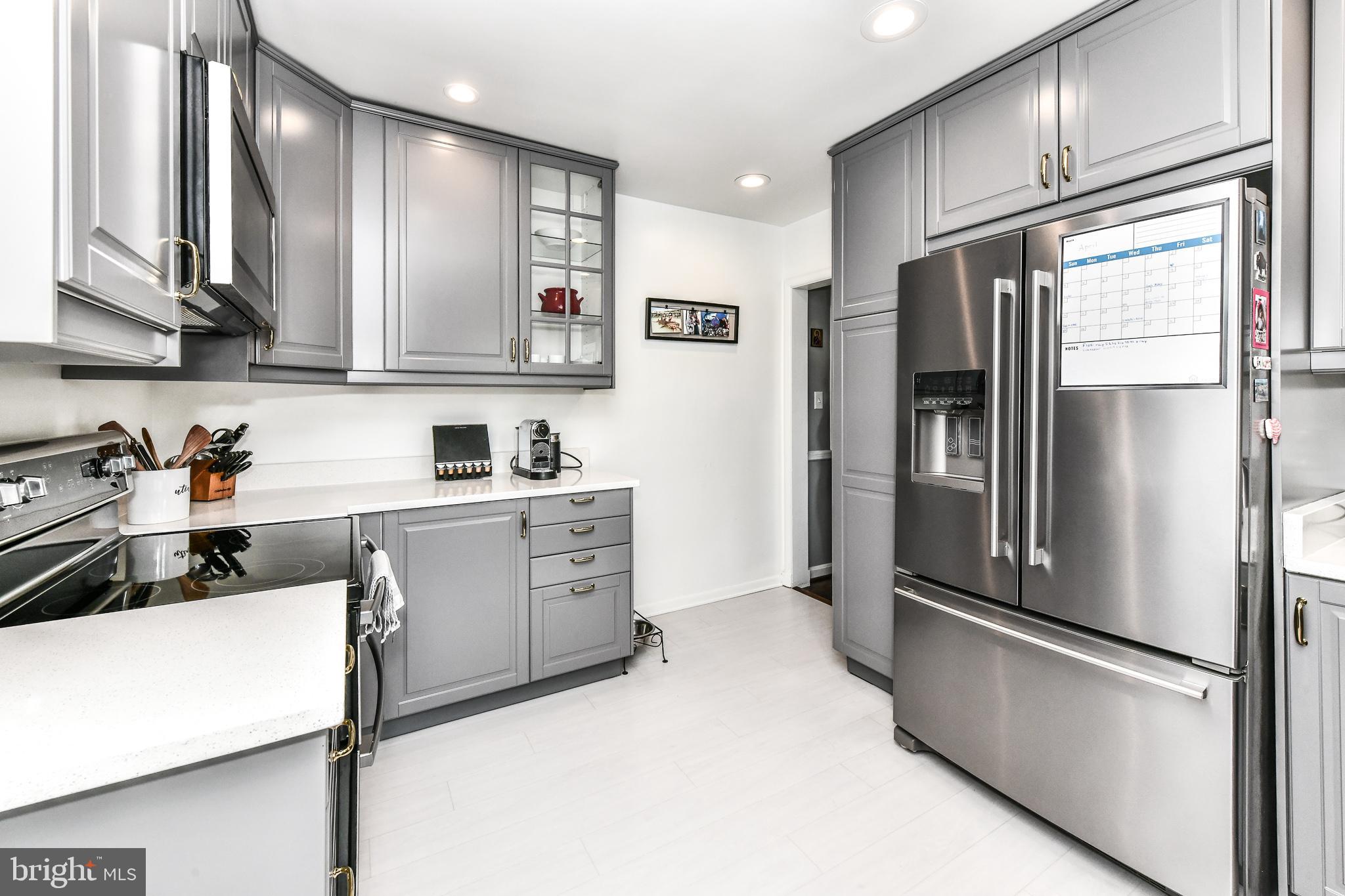 DONAHUE JOHN URBAN - Residential Lease