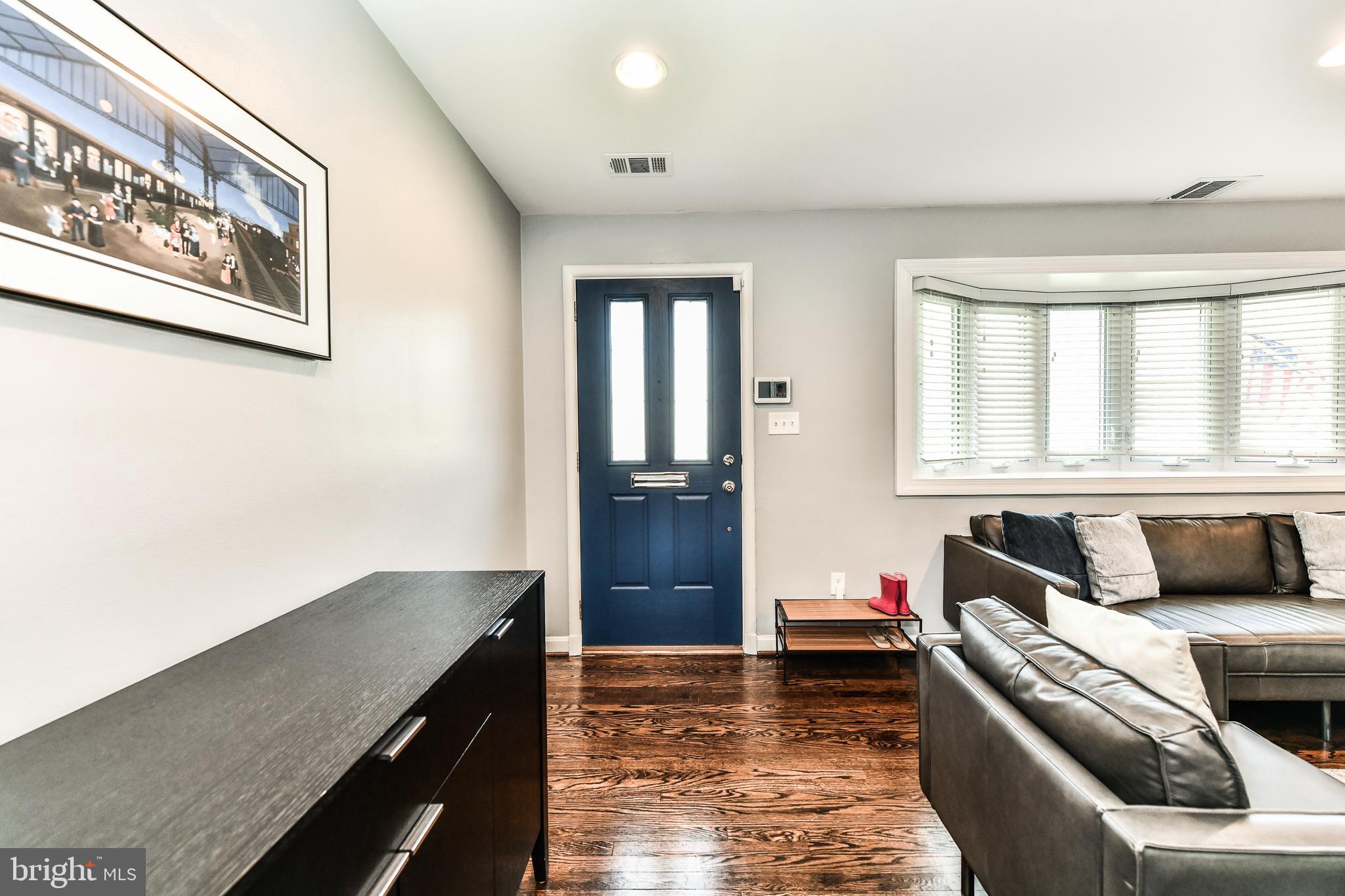 DONAHUE JOHN URBAN - Residential Lease