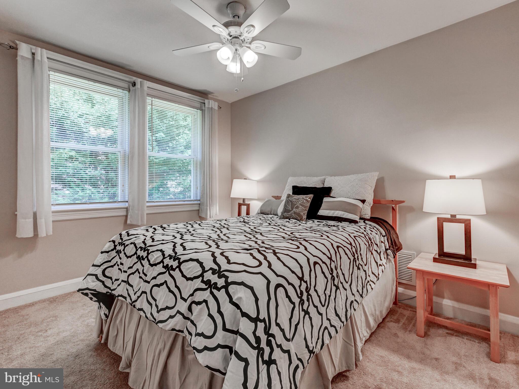 GLENHURST - Residential