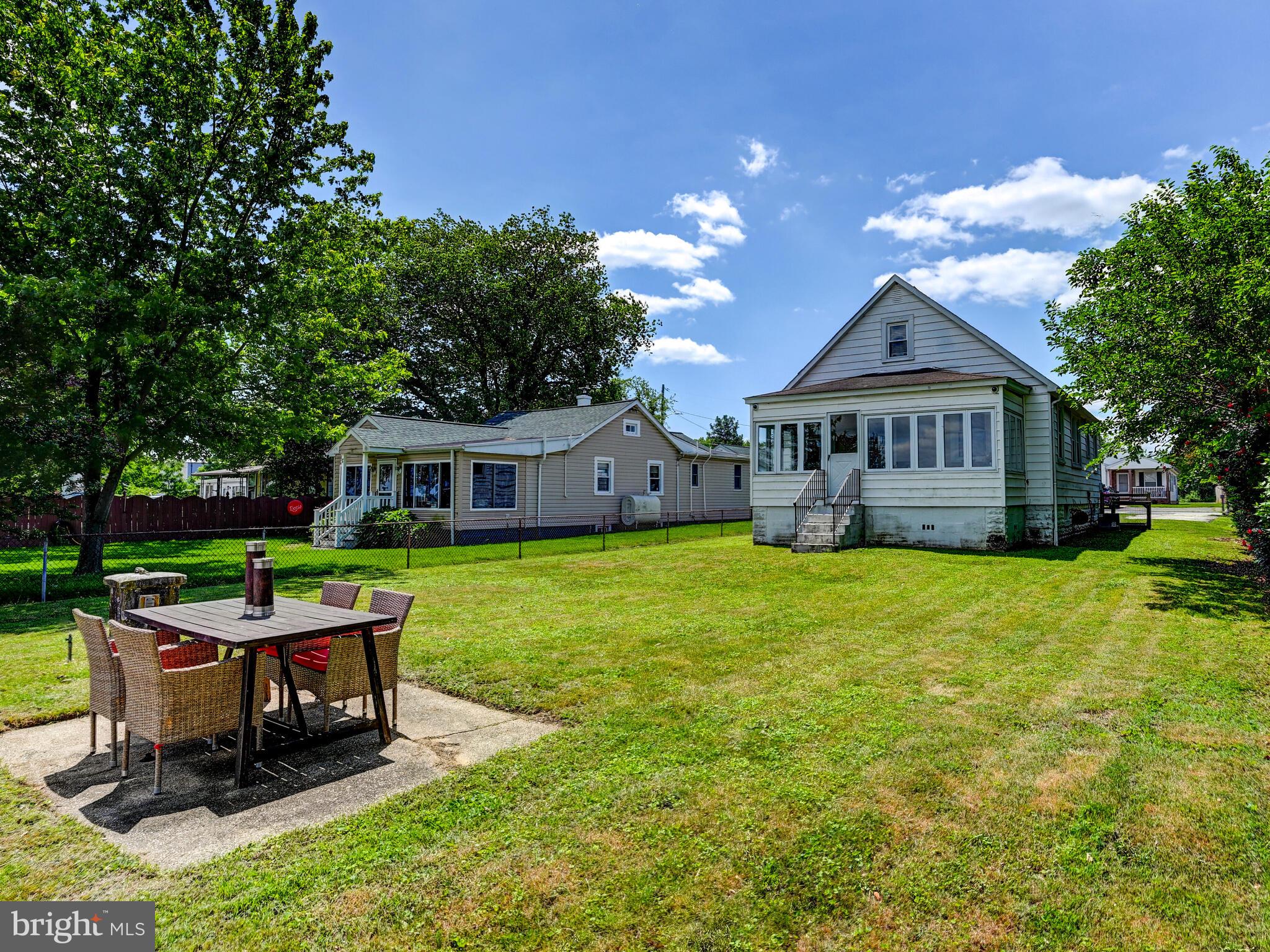 GLENHURST - Residential