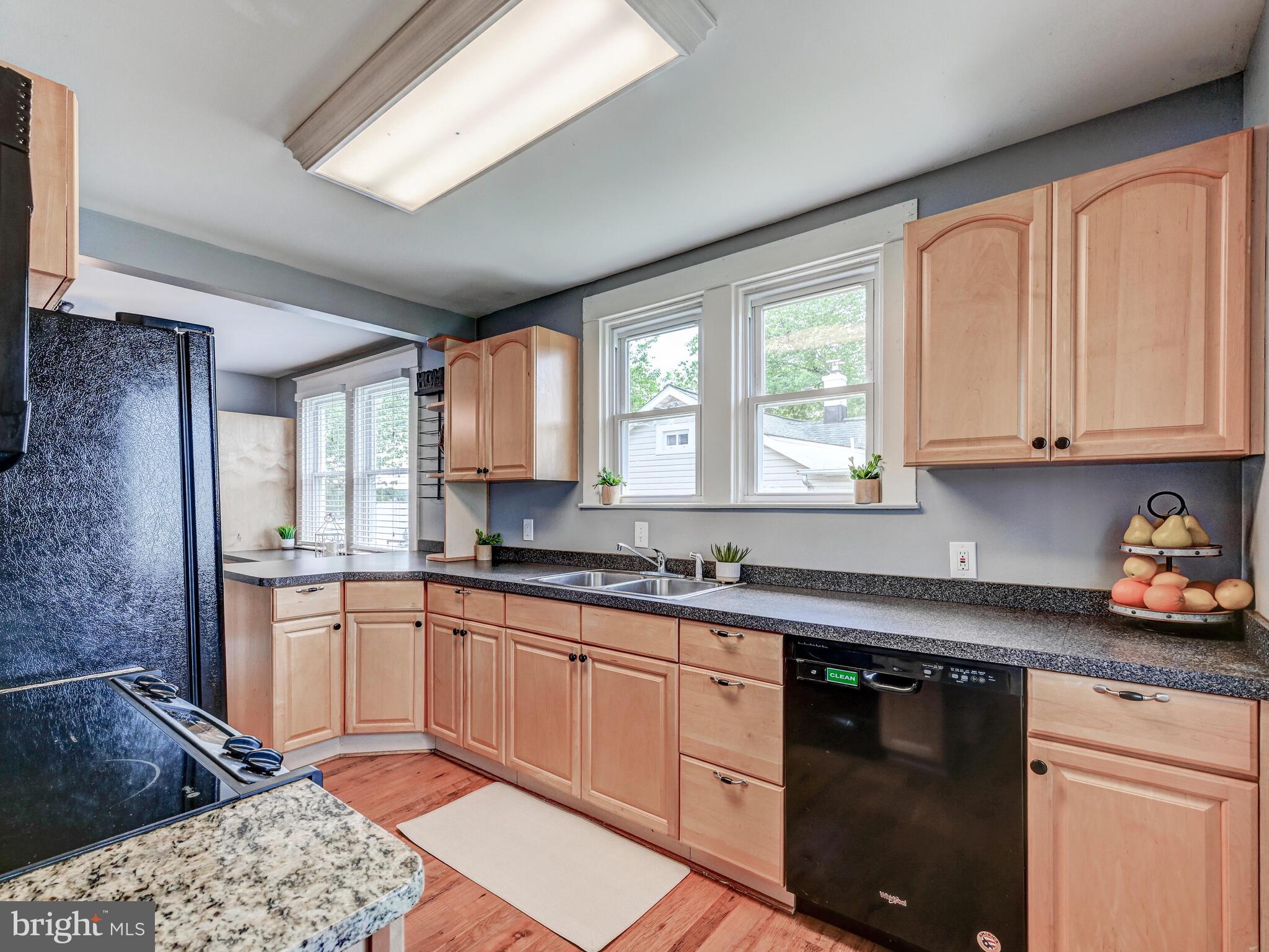 GLENHURST - Residential