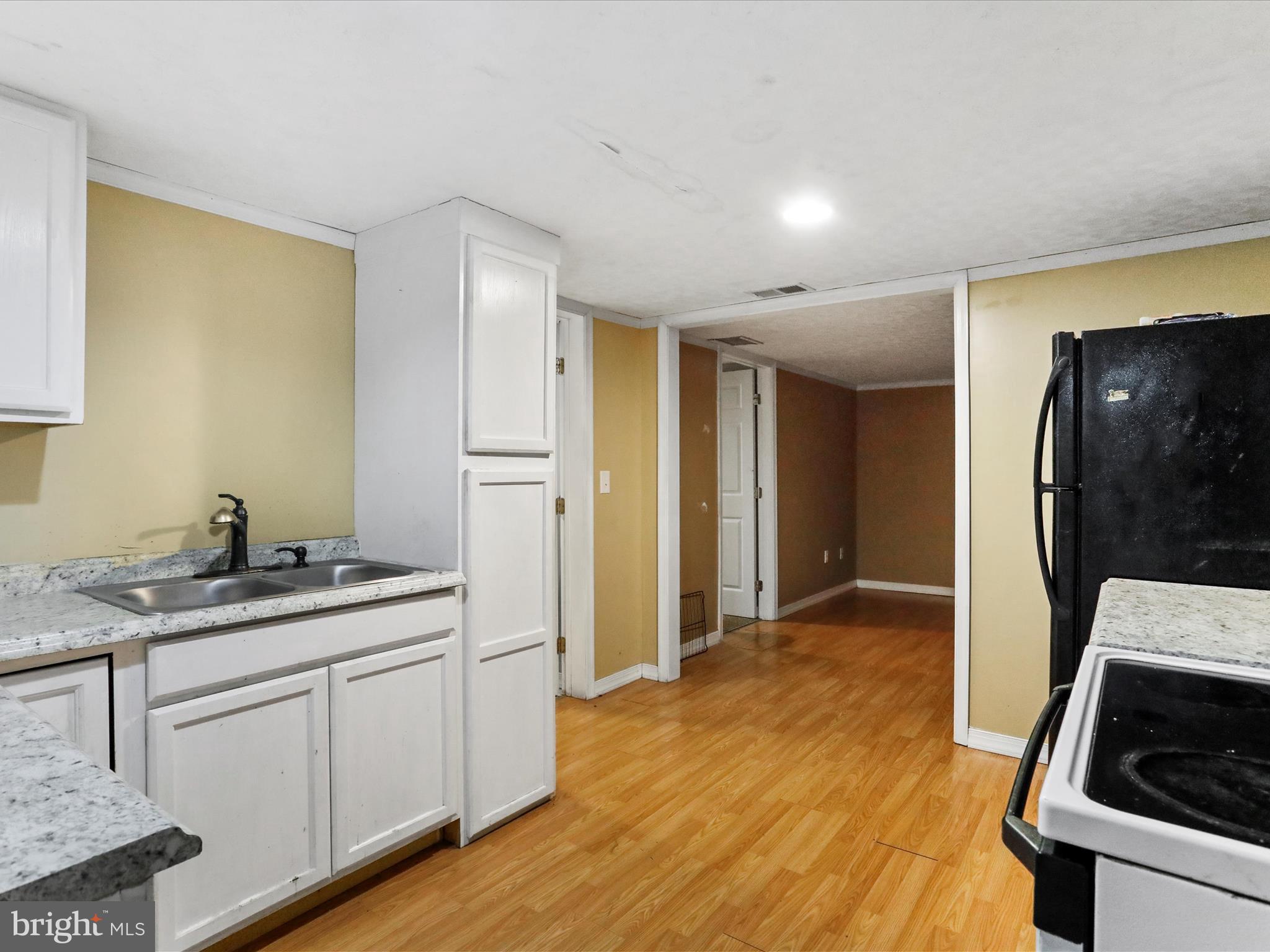 PEACH MANOR ESTATES - Residential