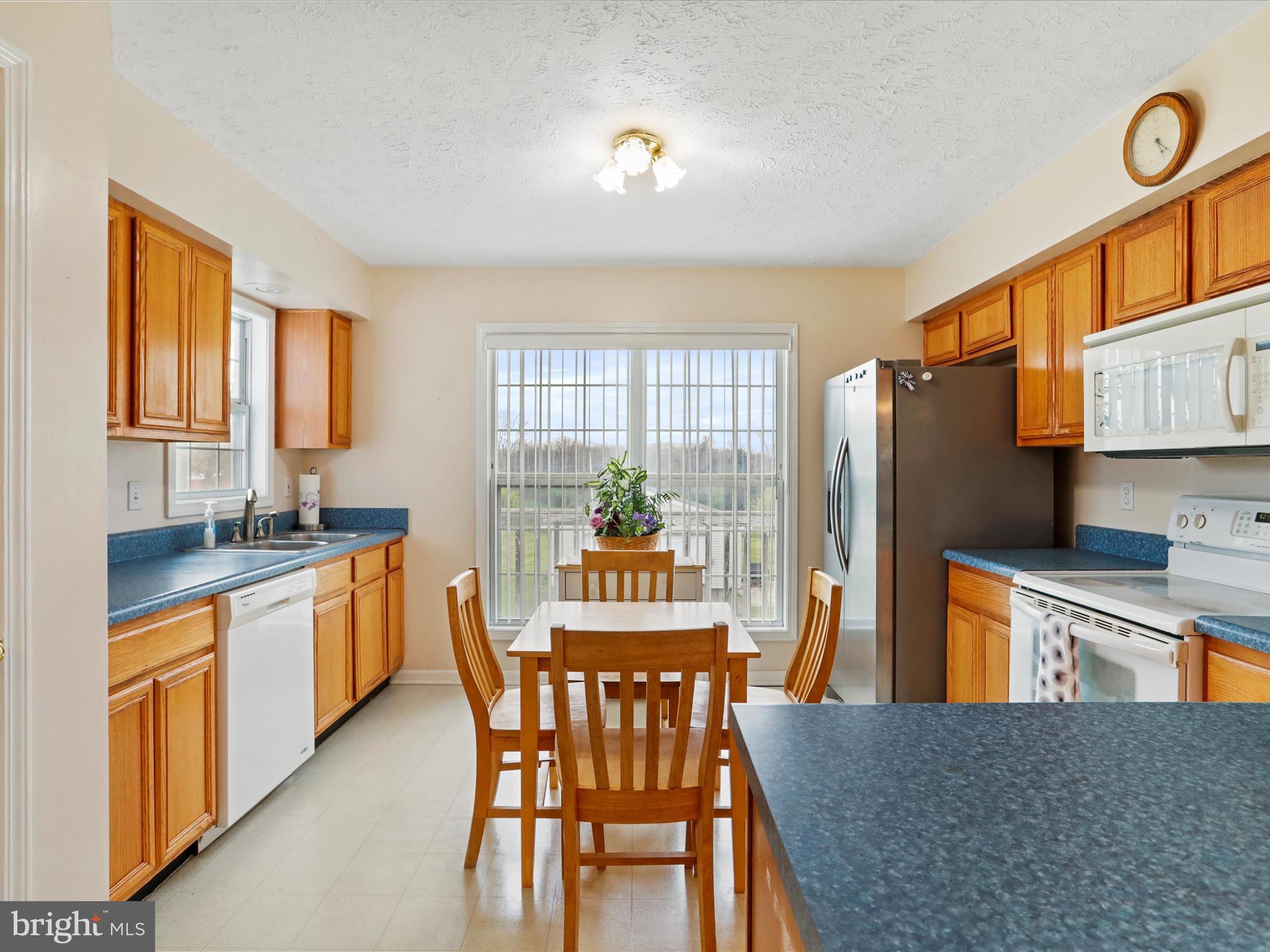 PEACH MANOR ESTATES - Residential