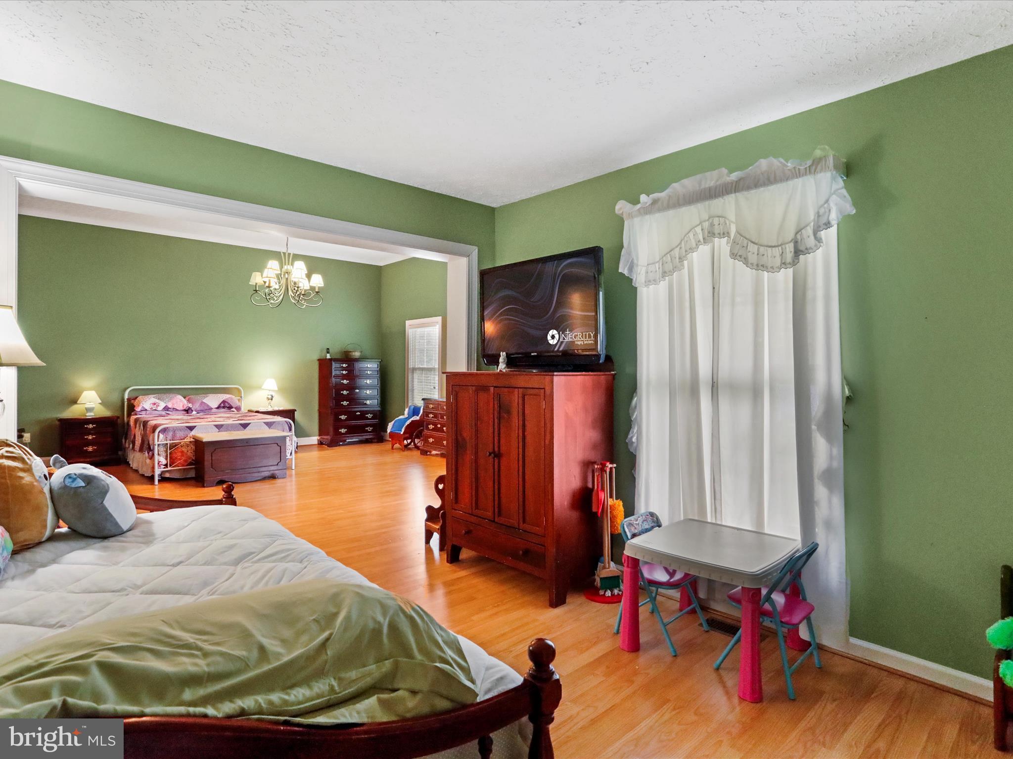 PEACH MANOR ESTATES - Residential