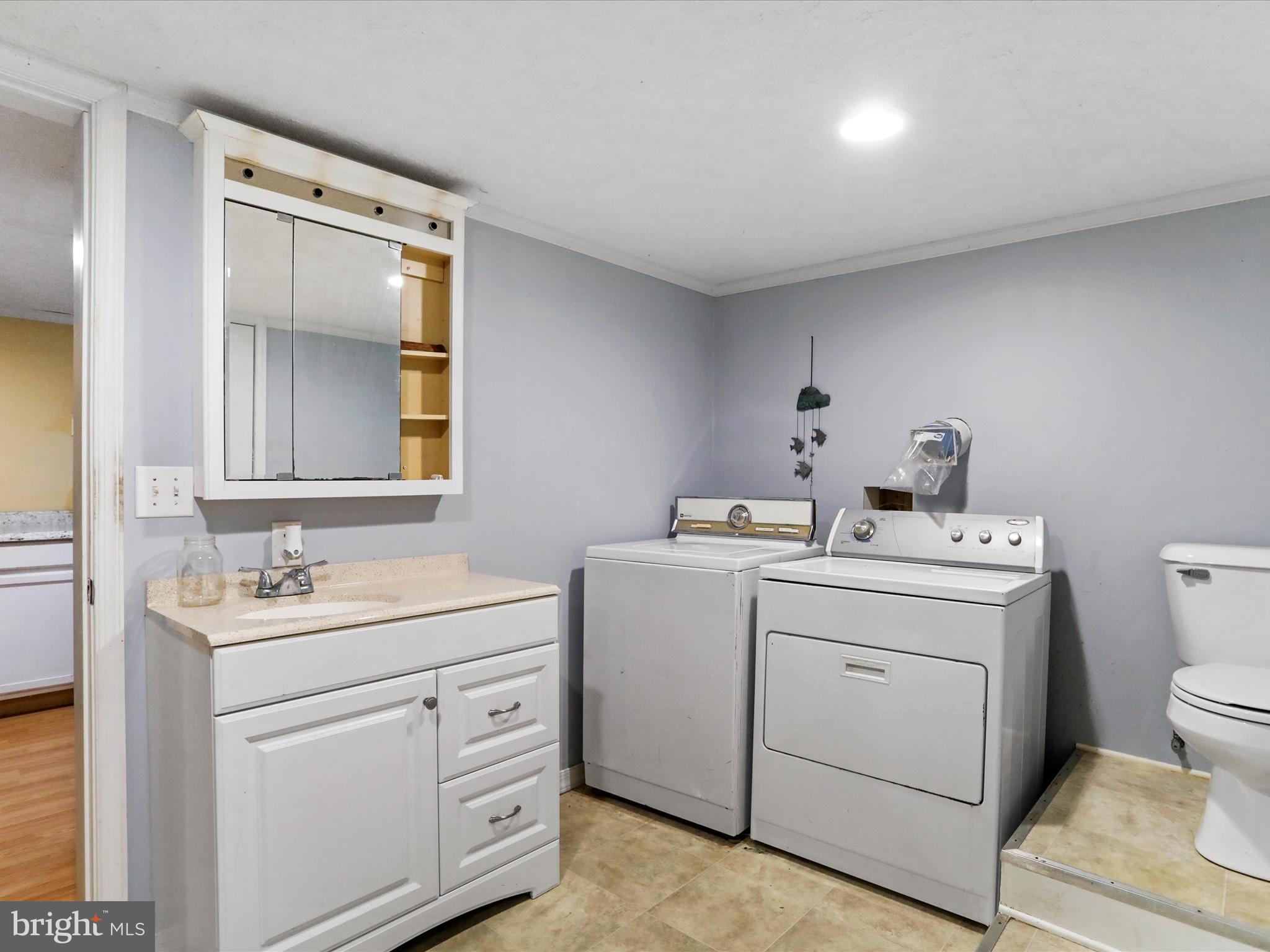 PEACH MANOR ESTATES - Residential