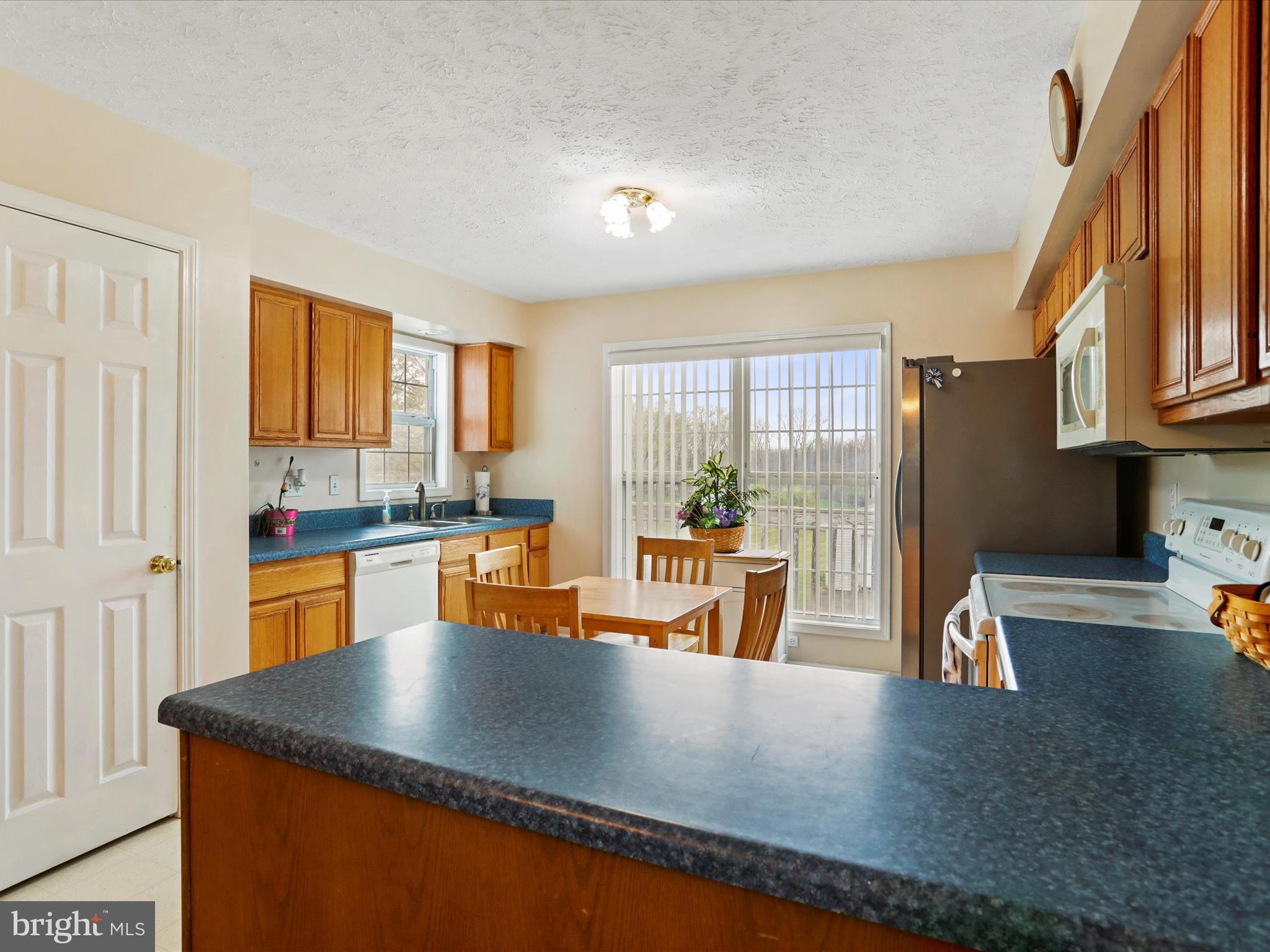 PEACH MANOR ESTATES - Residential