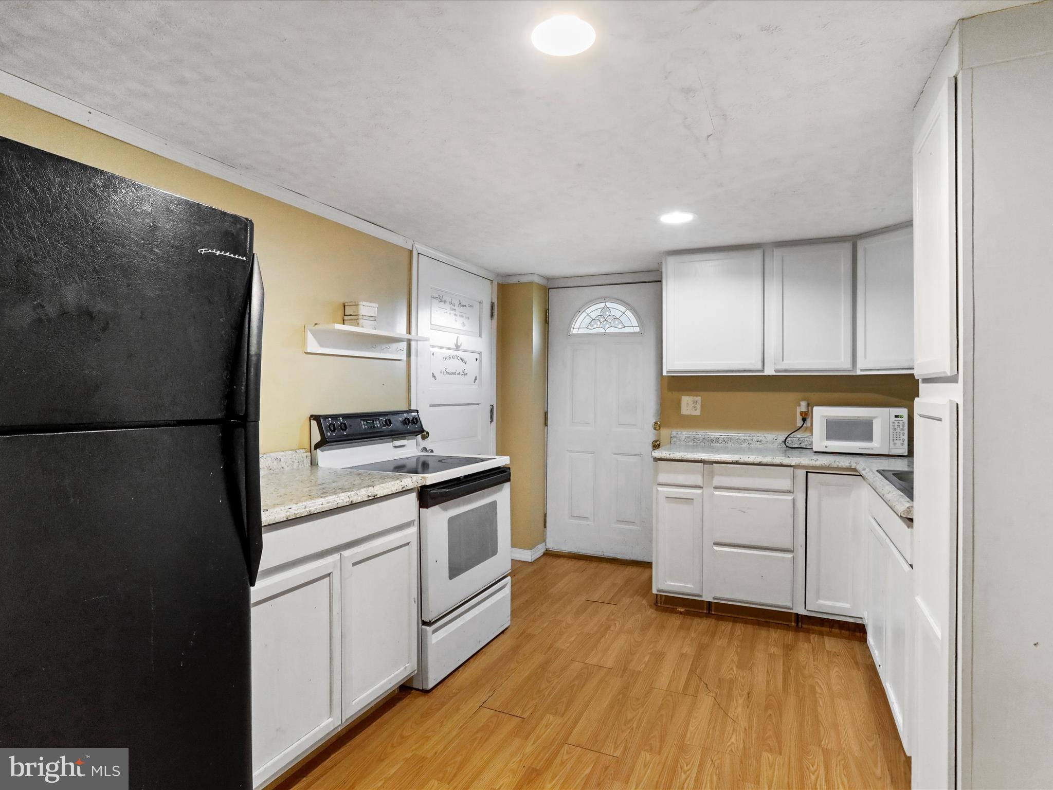 PEACH MANOR ESTATES - Residential