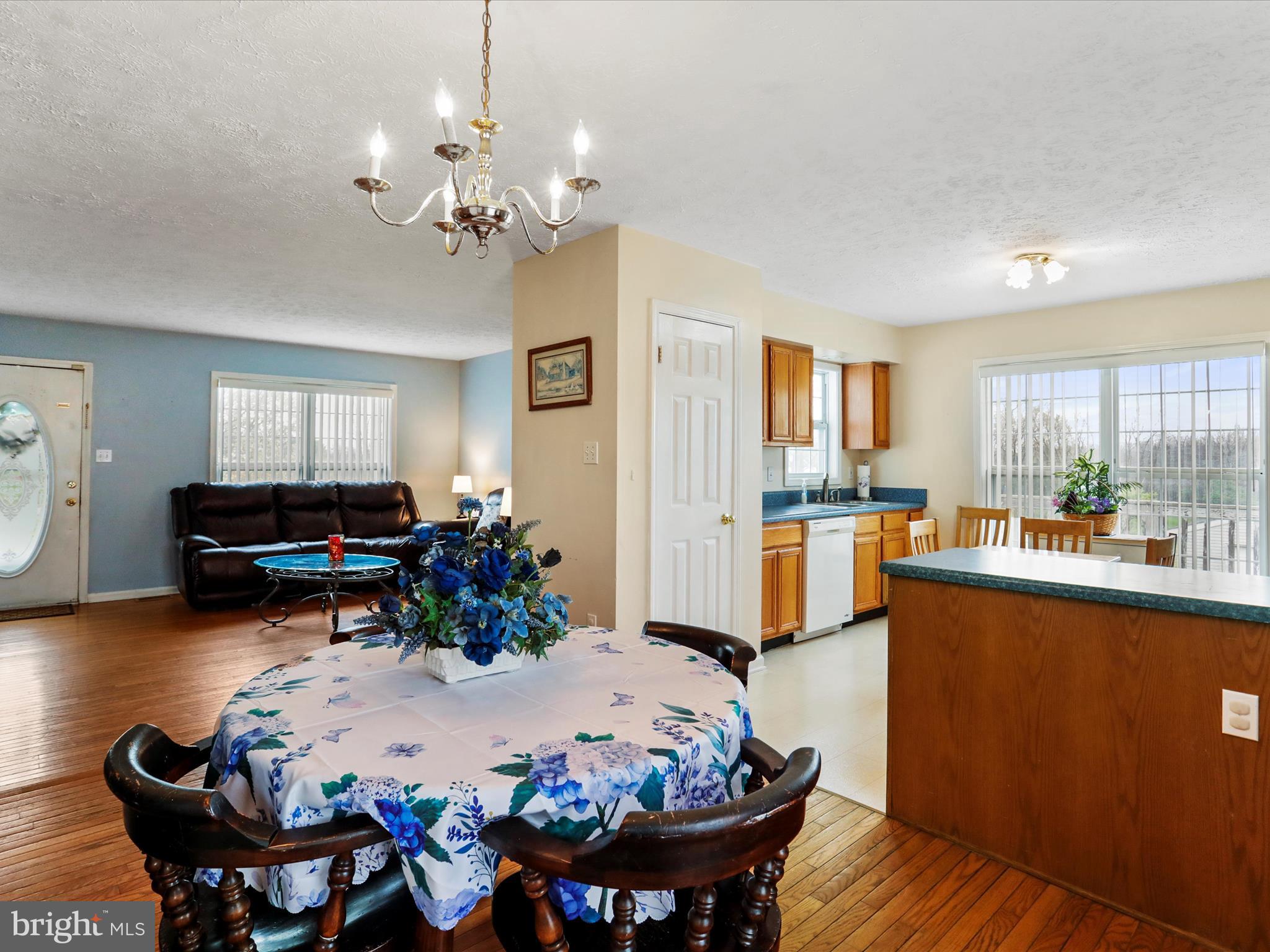 PEACH MANOR ESTATES - Residential