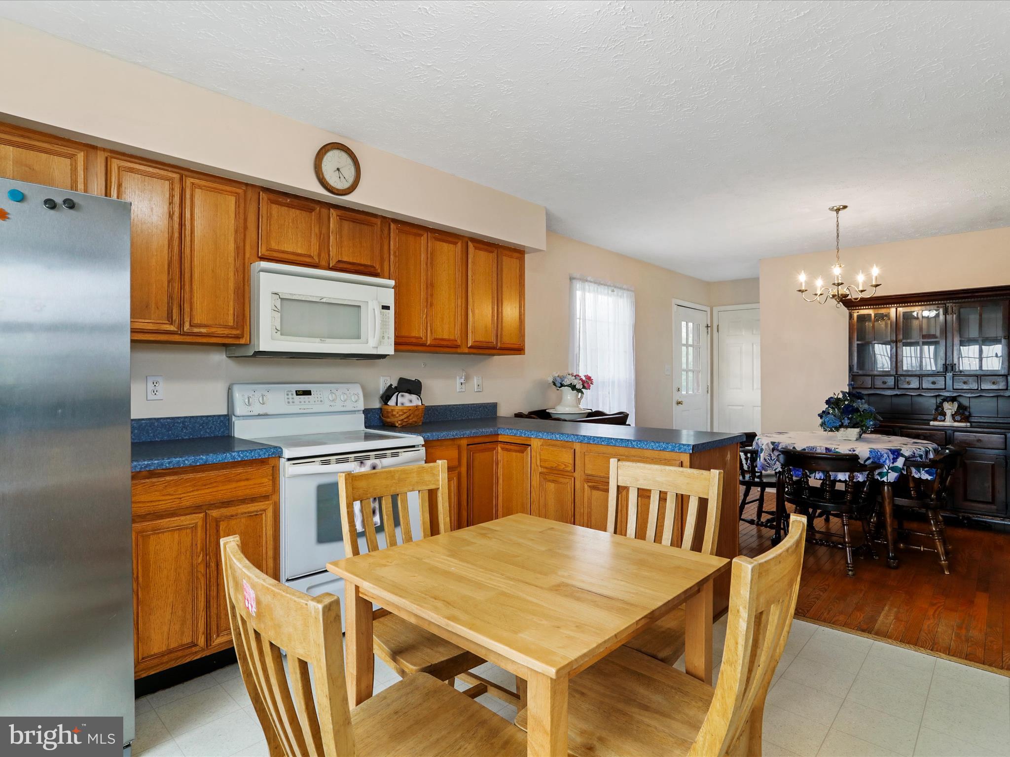 PEACH MANOR ESTATES - Residential