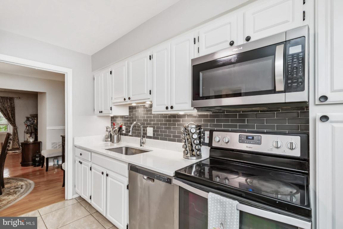 1427 ADMIRAL DRIVE