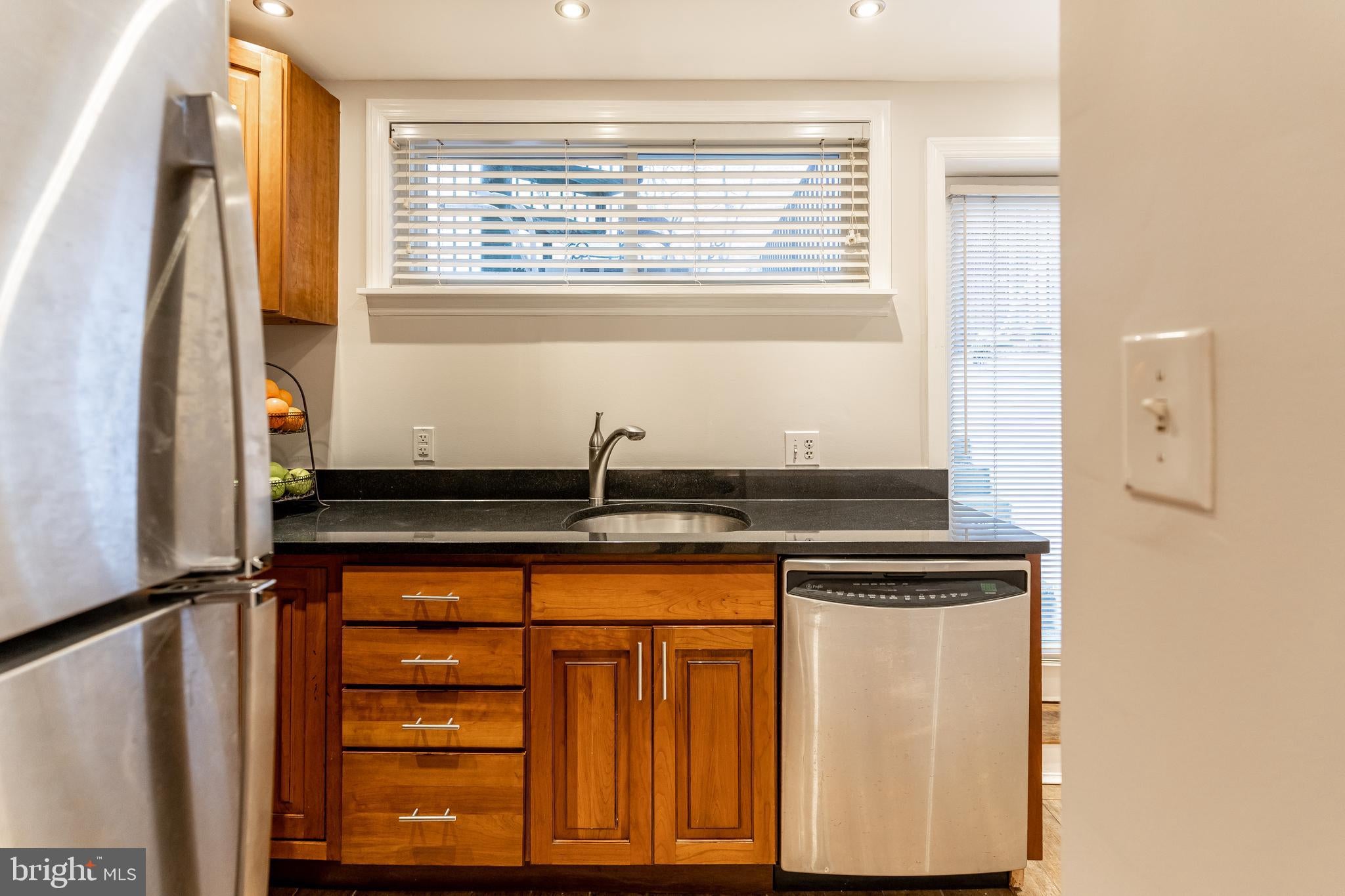 2019 O STREET NW B