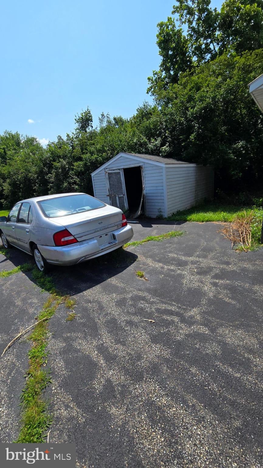 532 RIVERVIEW DRIVE