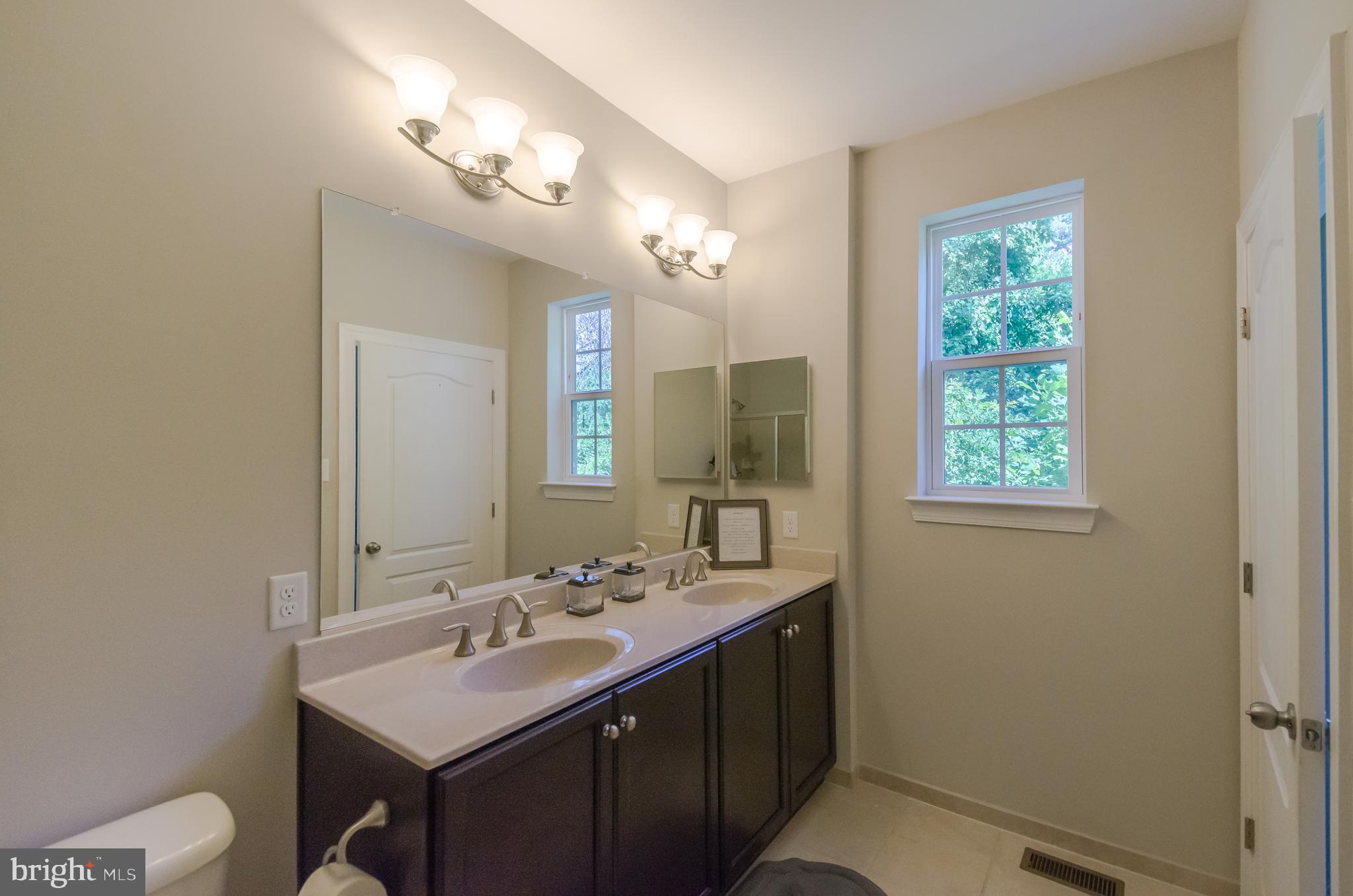 CREEKSIDE AT OSPREY LANDING - Residential