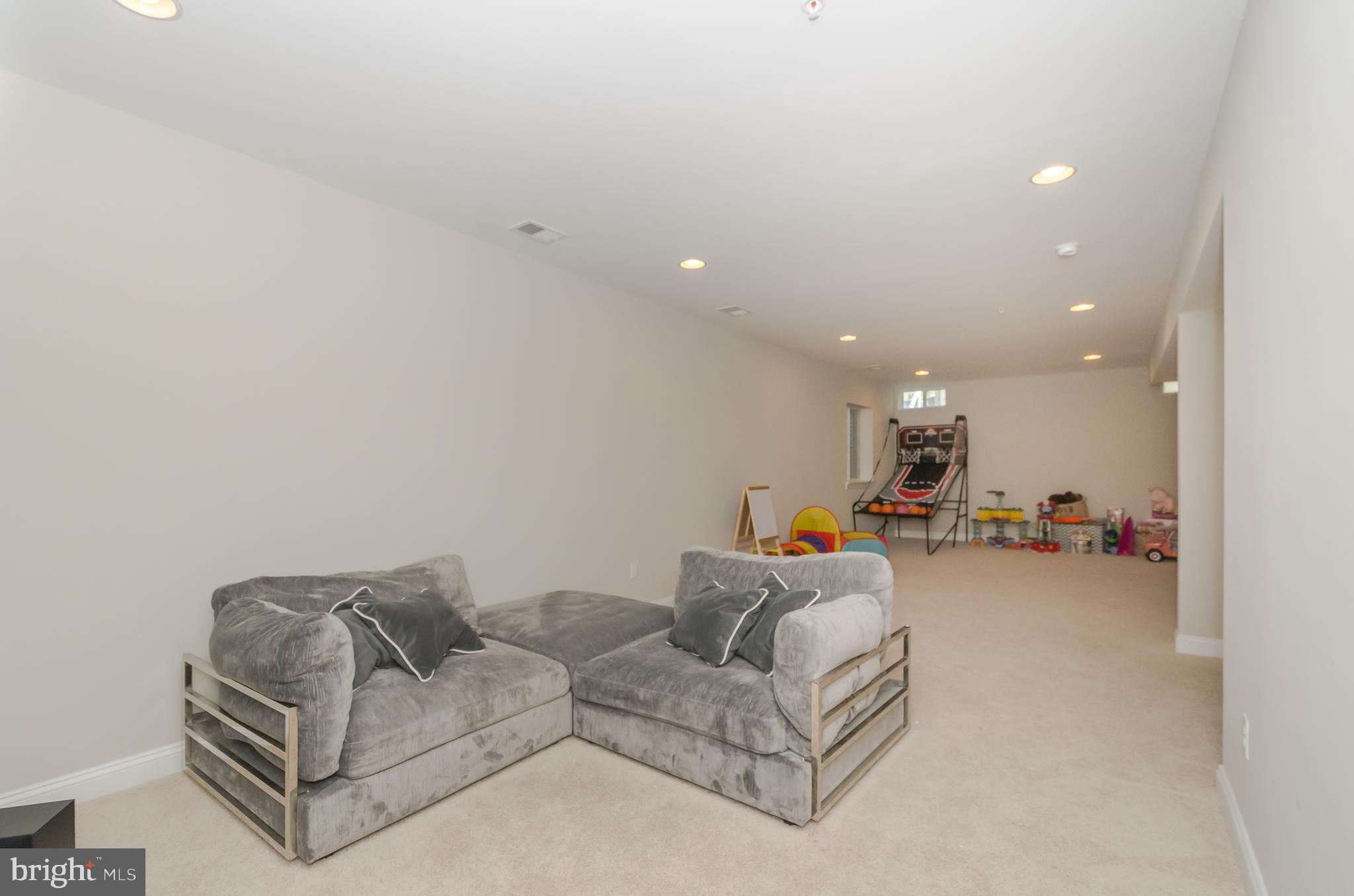 CREEKSIDE AT OSPREY LANDING - Residential